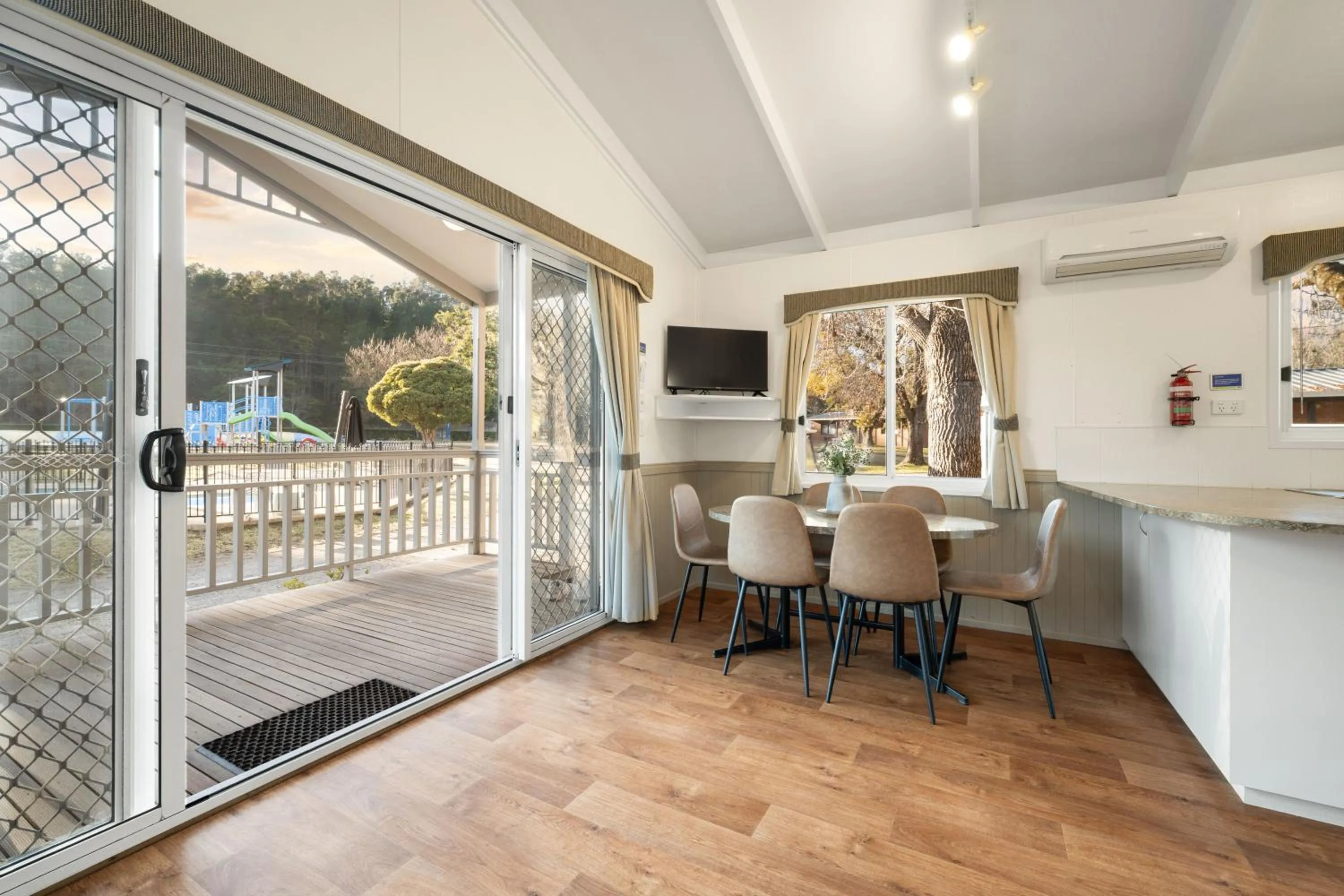 TV and multimedia in Bright Porepunkah Holiday Park