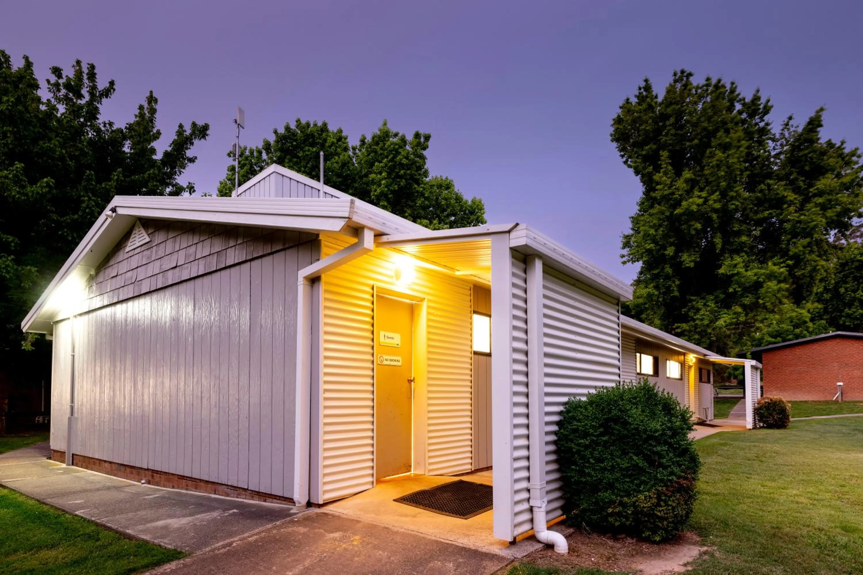 Toilet in Bright Porepunkah Holiday Park
