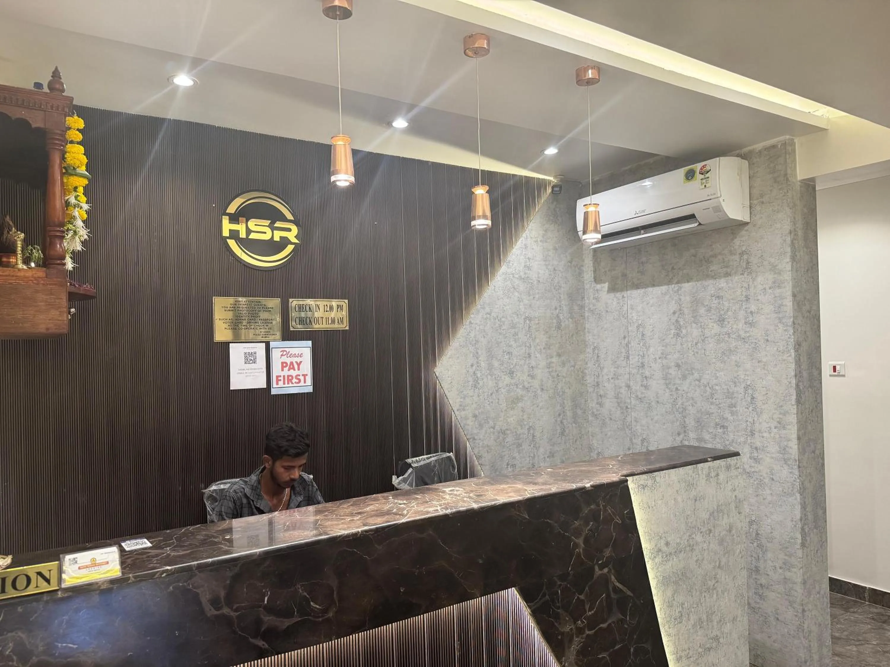 Lobby or reception in Hotel Sahara Residency