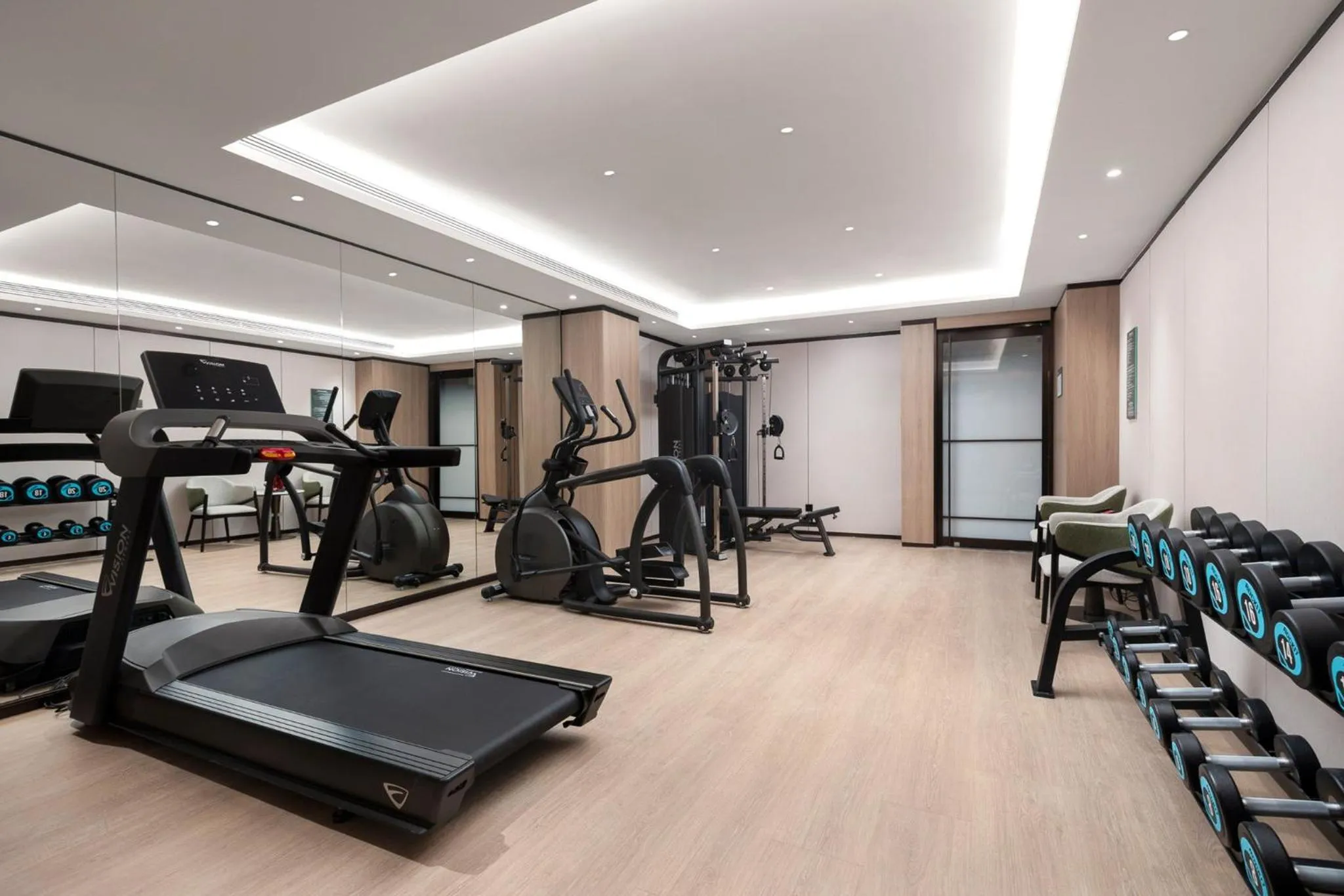 Spa and wellness centre/facilities in Holiday Inn & Suites Shanghai Changfeng by IHG