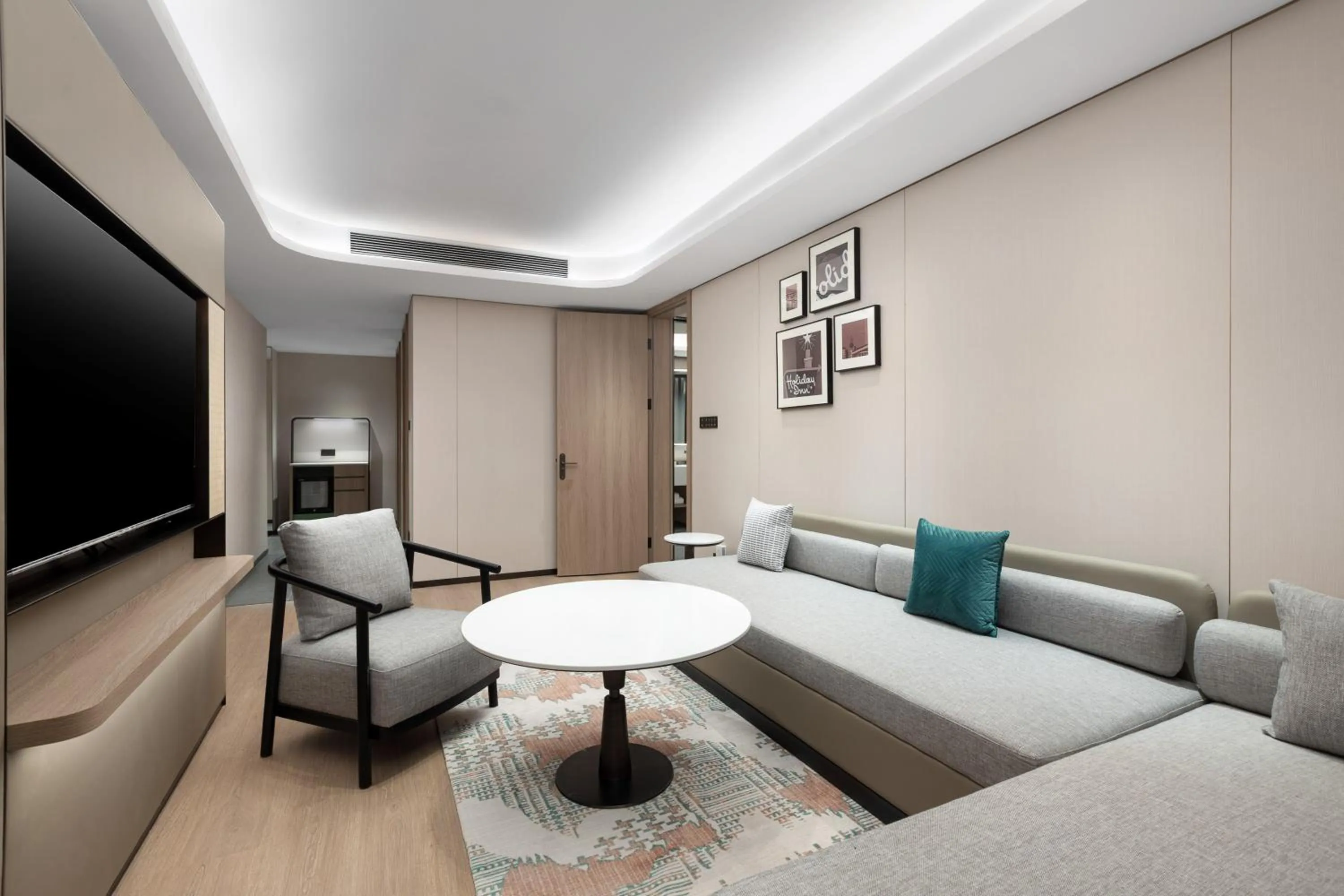 Bathroom in Holiday Inn & Suites Shanghai Changfeng by IHG