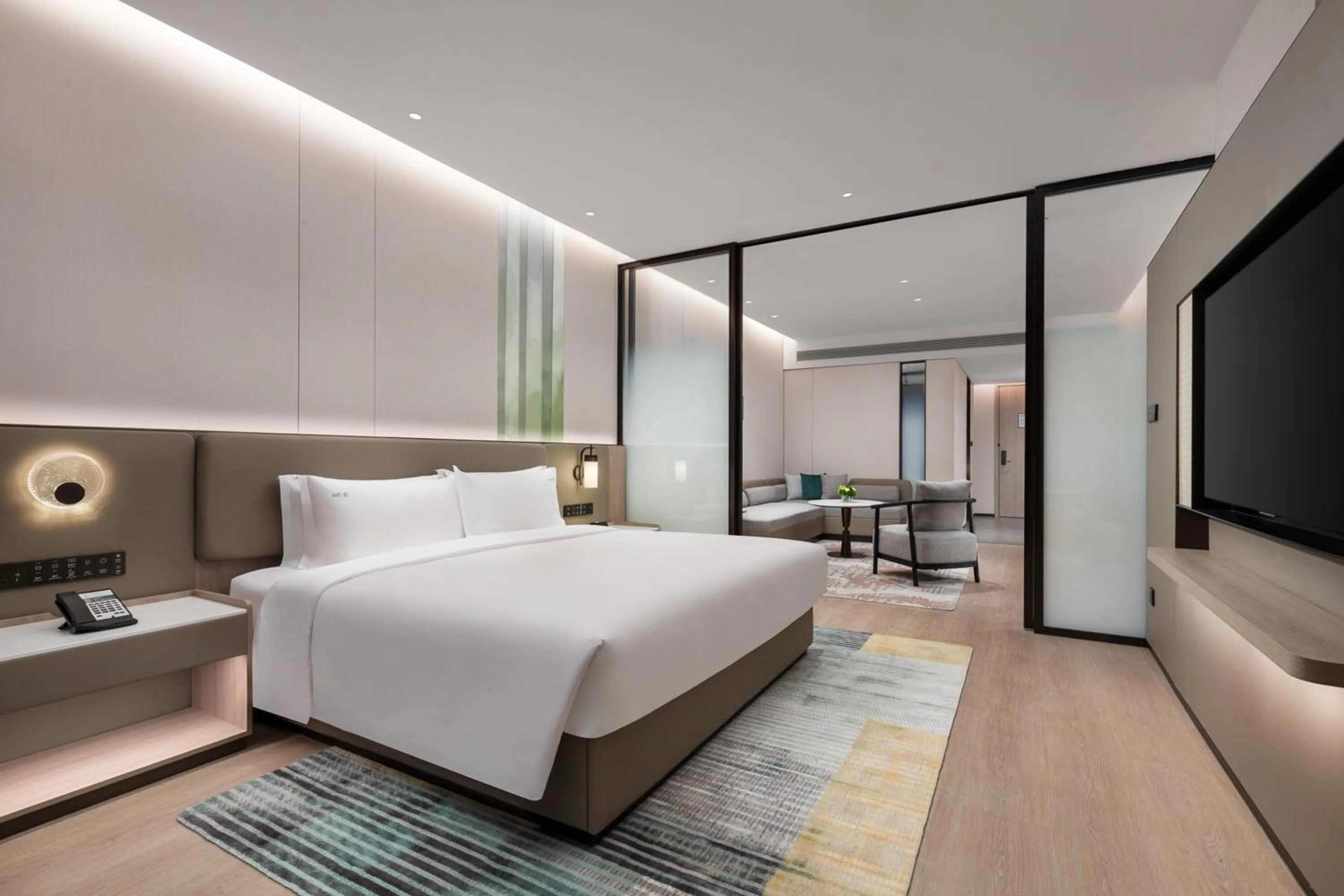 Bed in Holiday Inn & Suites Shanghai Changfeng by IHG