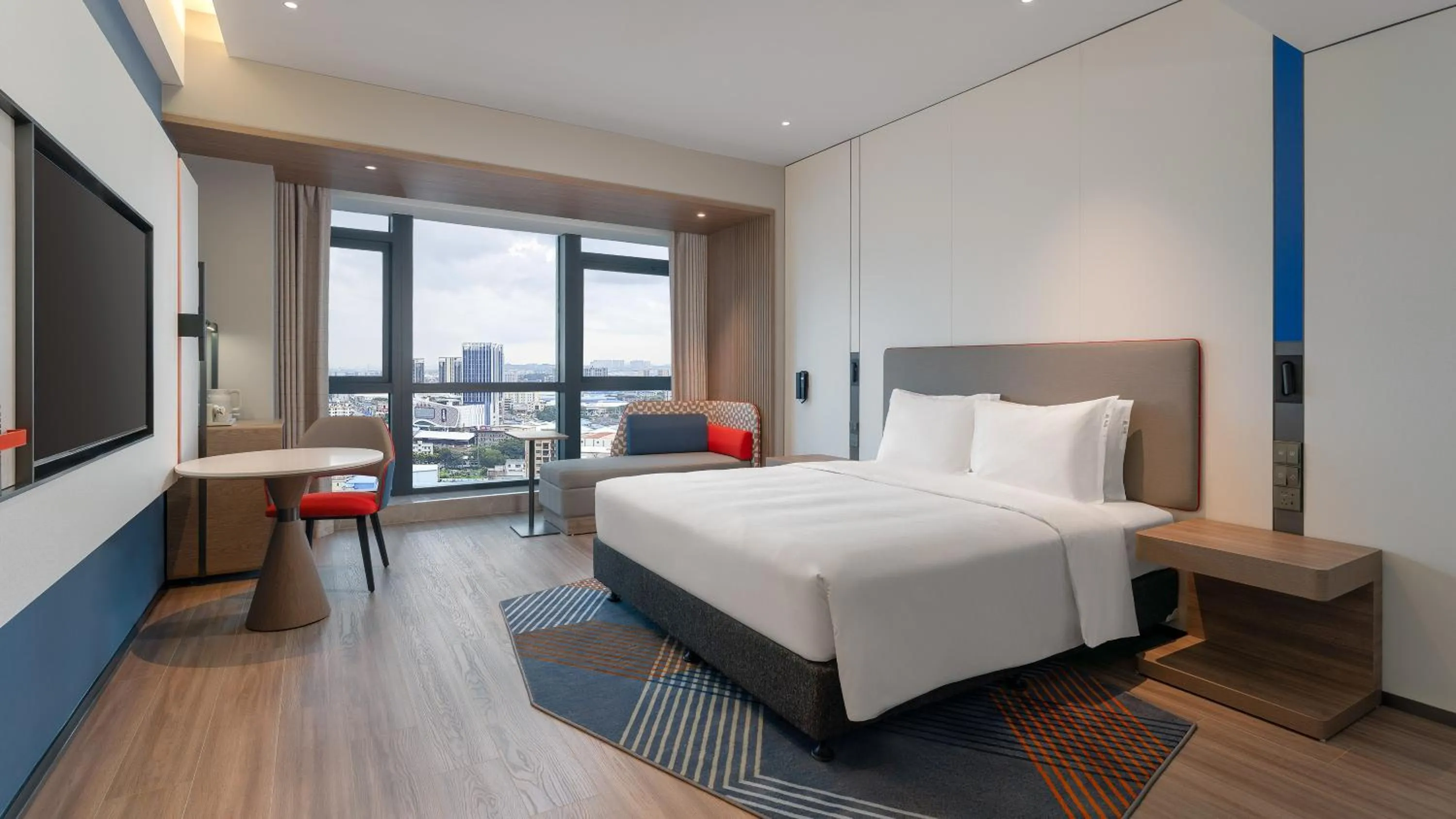 Bed in Holiday Inn Express Foshan Sanshui by IHG