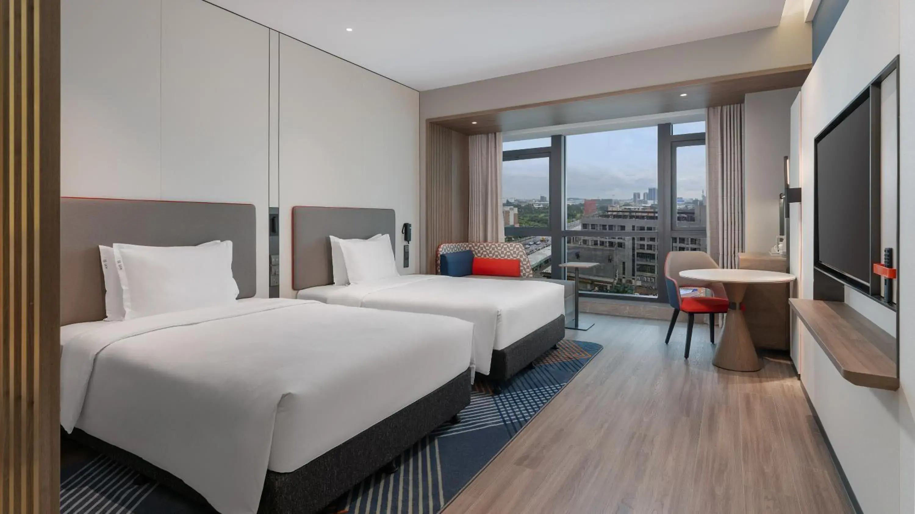 Standard Double Room with Two Double Beds - Extra Floor Space in Holiday Inn Express Foshan Sanshui by IHG Standard Double Room with Two Double Beds - Extra Floor Space in Holiday Inn Express Foshan Sanshui by IHG
