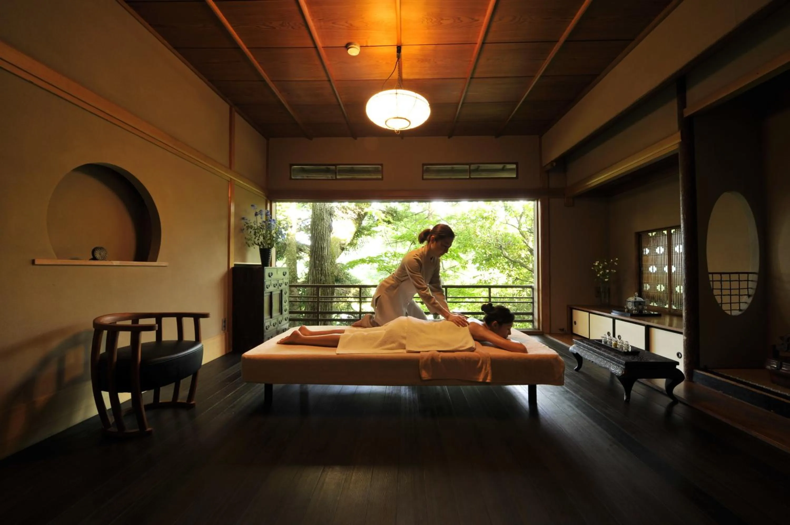 Massage in Gora Kadan