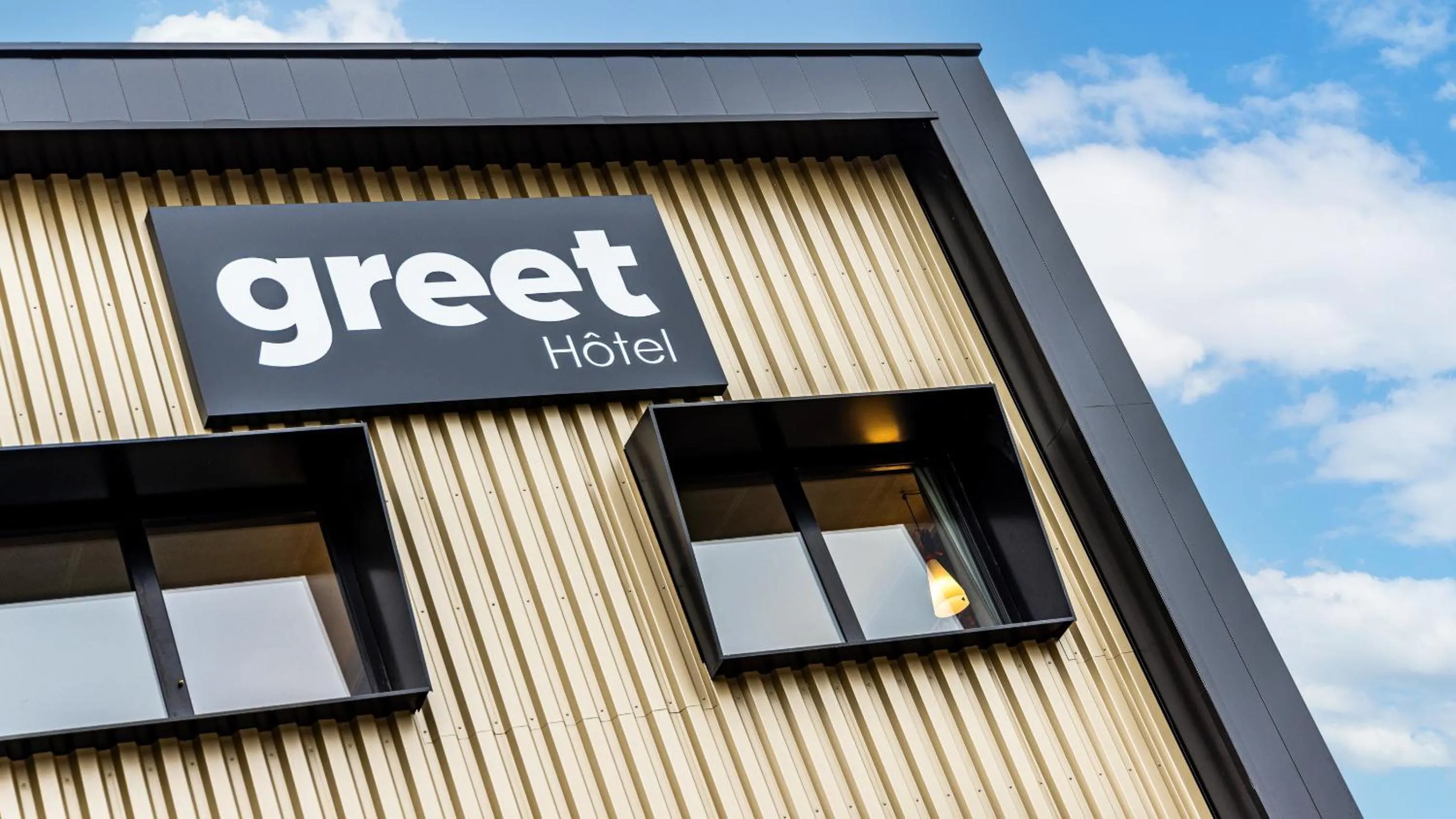 View (from property/room) in greet Hotel Reims Tinqueux