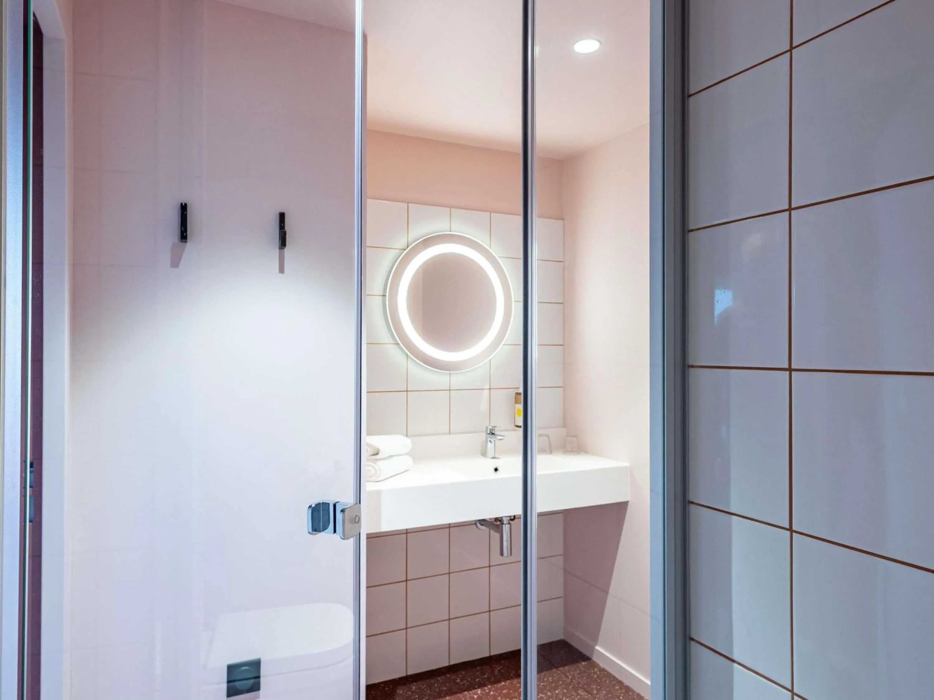 Bedroom in greet Hotel Reims Tinqueux