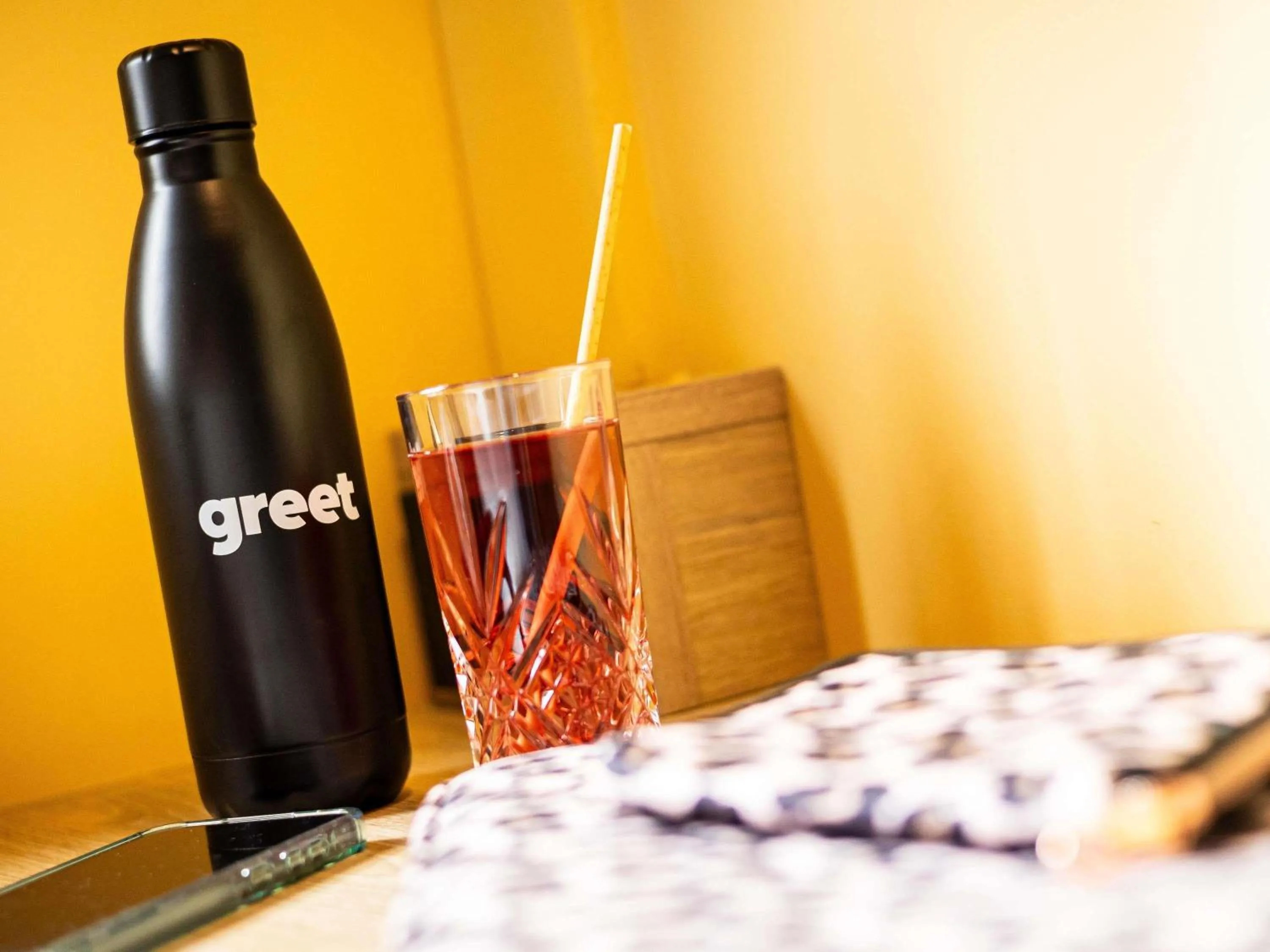 Bedroom in greet Hotel Reims Tinqueux