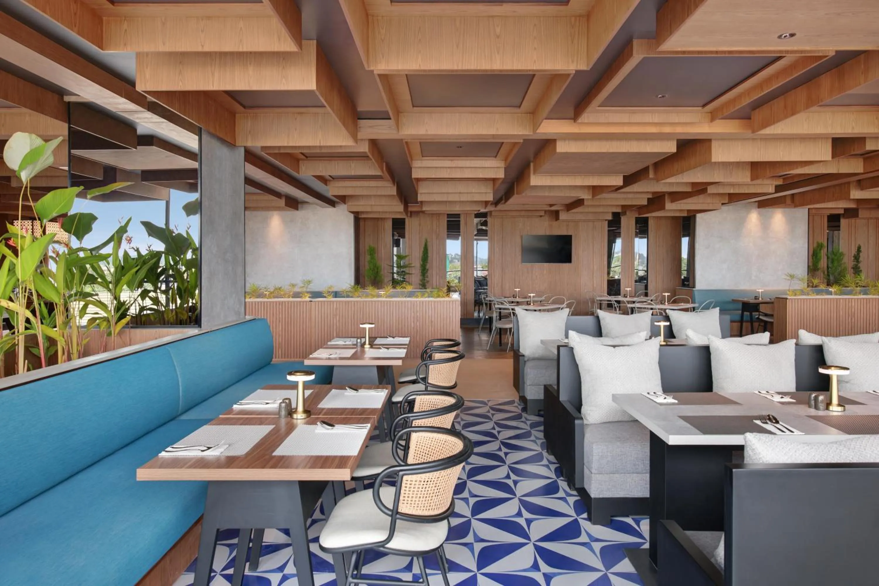 Restaurant/places to eat in Mercure Berau