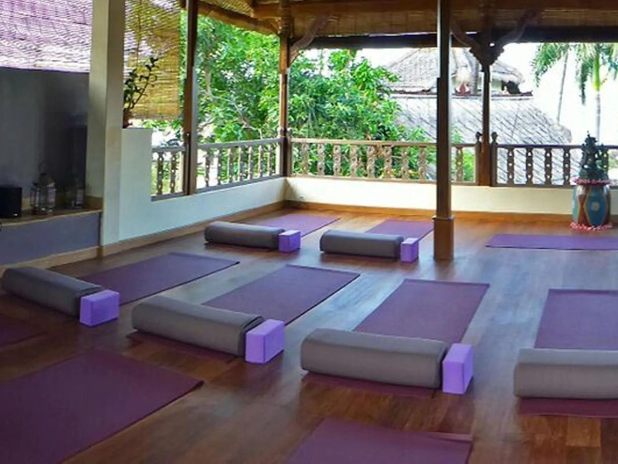 Day in Life in Amed Beach Hotel