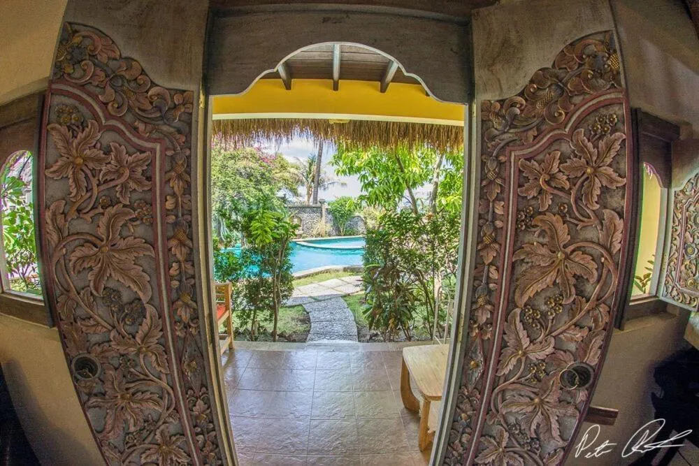 Day in Life in Amed Beach Hotel