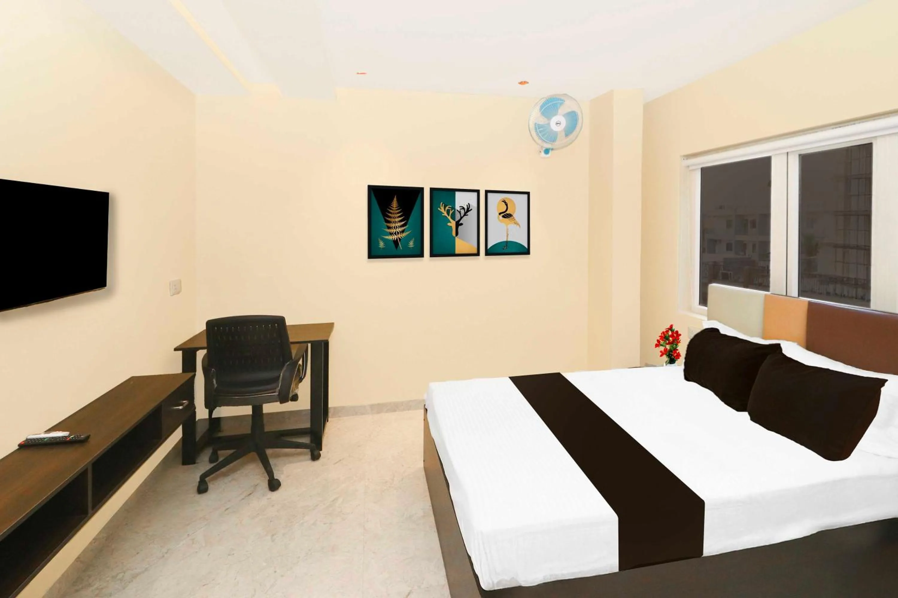 Bedroom, Bed in Hotel O Ranchi Tapovan Mandir