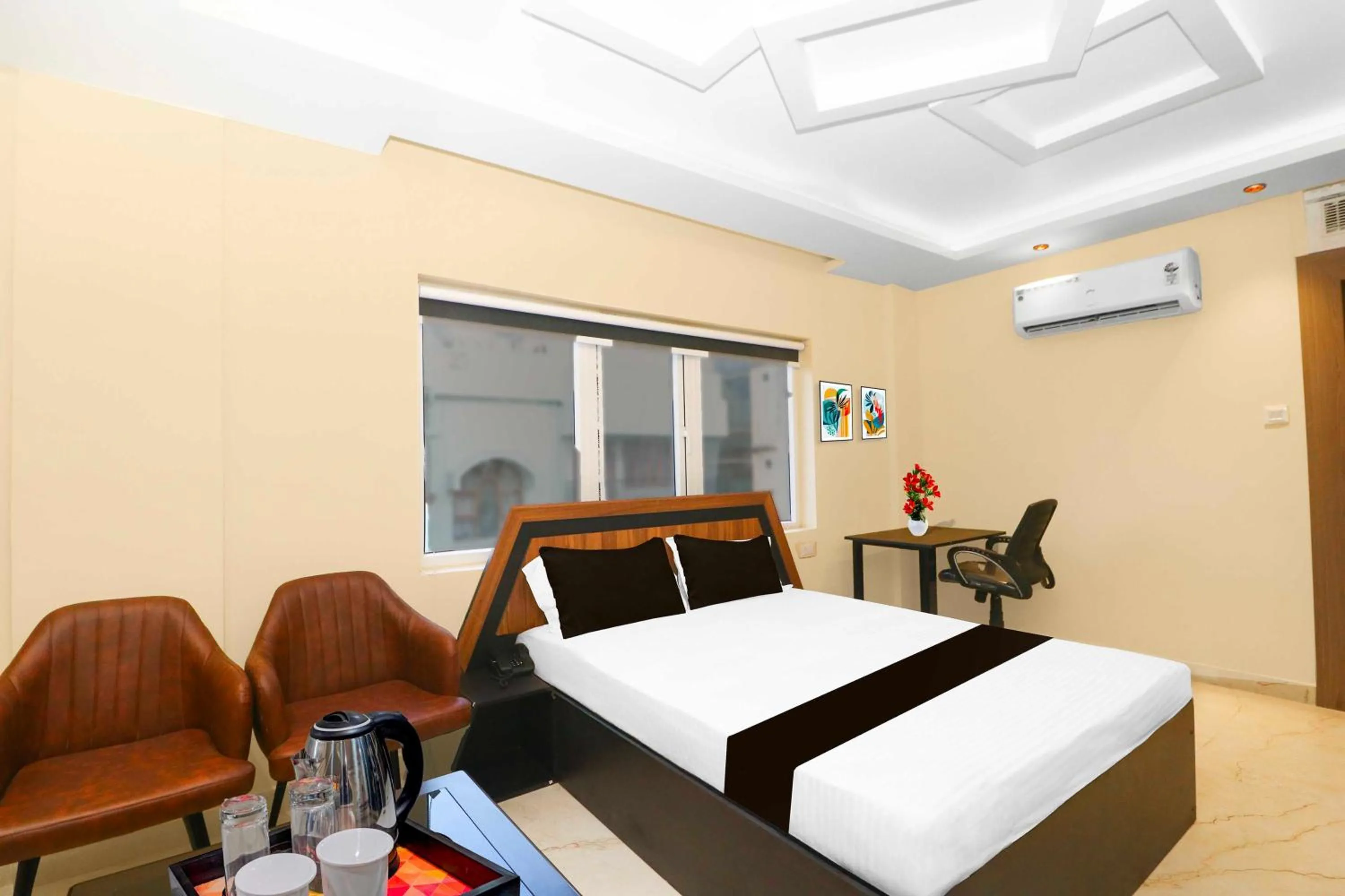 Bedroom, Bed in Hotel O Ranchi Tapovan Mandir