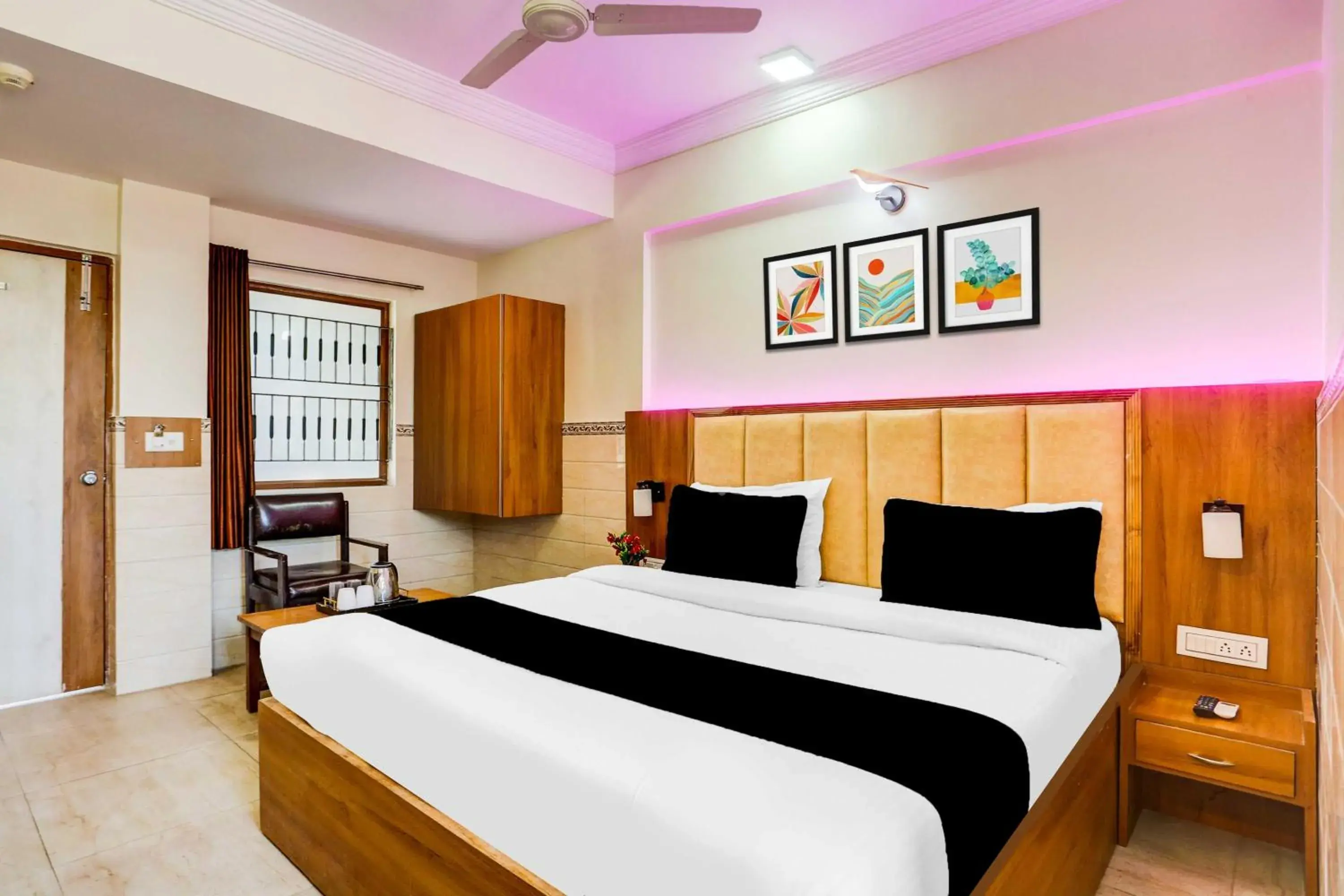 Classic Triple Room - single occupancy in Hotel O Ambawadi Bus Terminal Near Ahmedabad Airport Classic Triple Room - single occupancy in Hotel O Ambawadi Bus Terminal Near Ahmedabad Airport