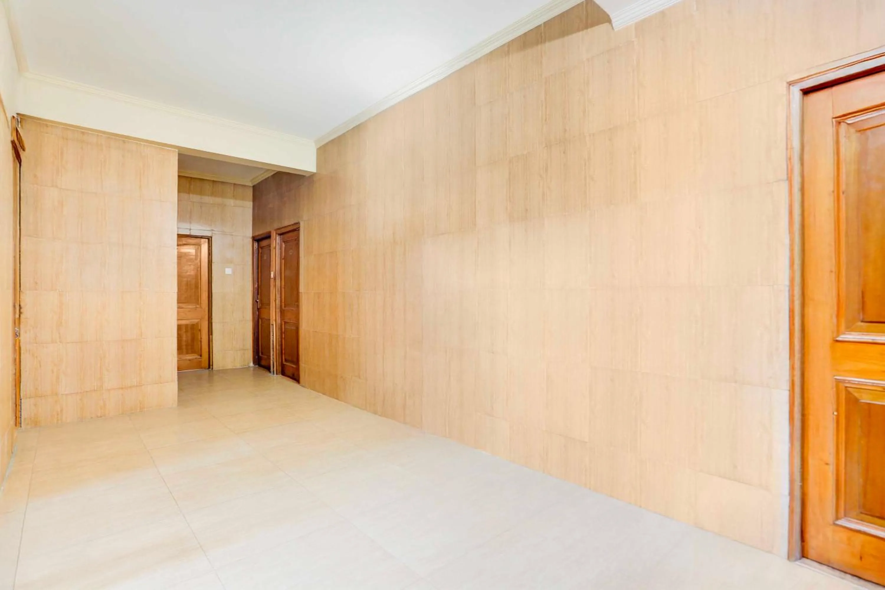 Lobby or reception in Hotel O Manali Near Hadimba Temple