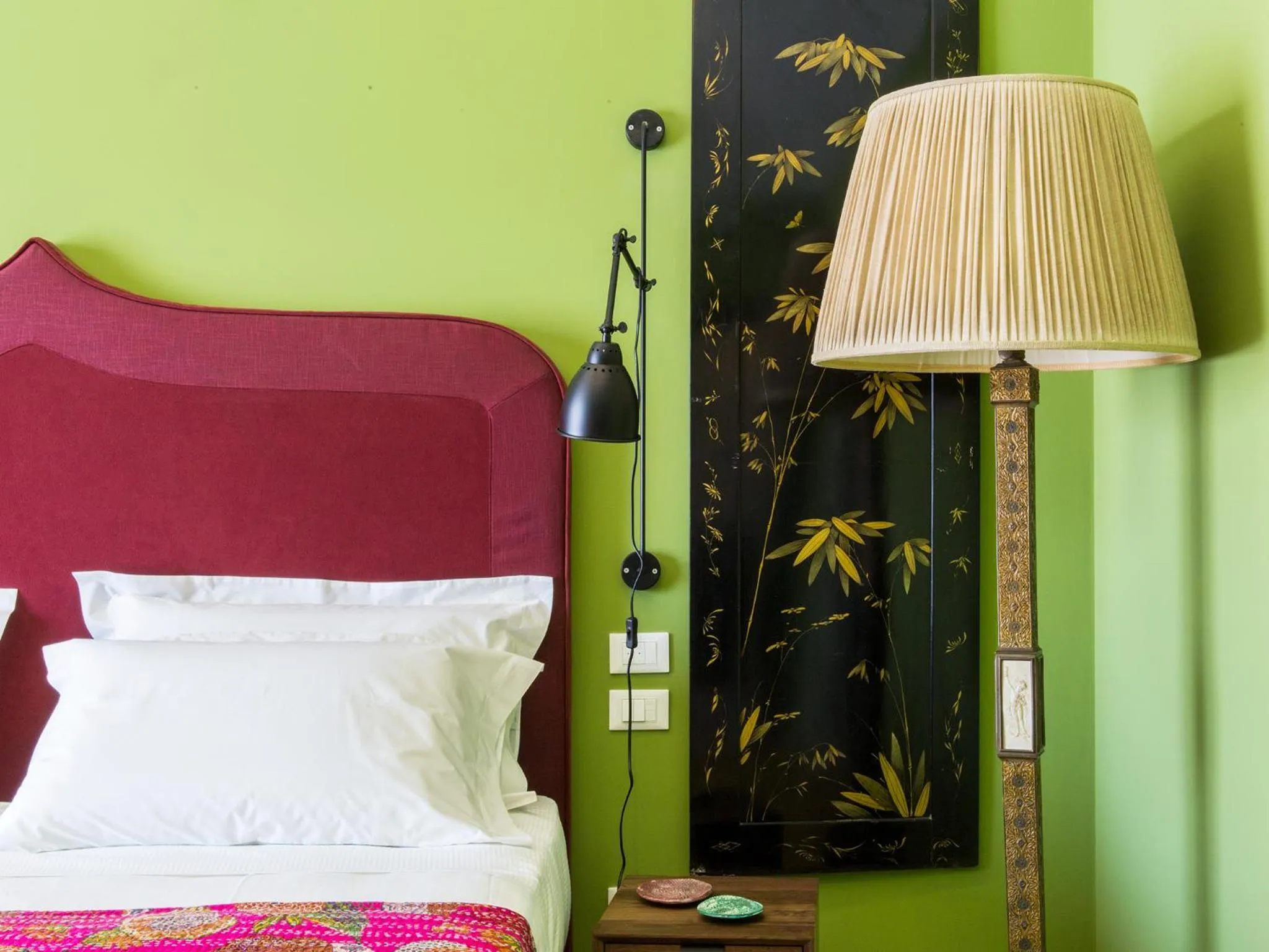 Decorative detail, Bed in Rarity Suites