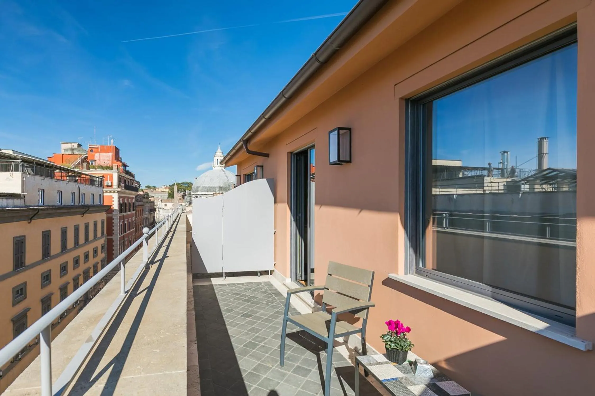 Balcony/Terrace in Rarity Suites