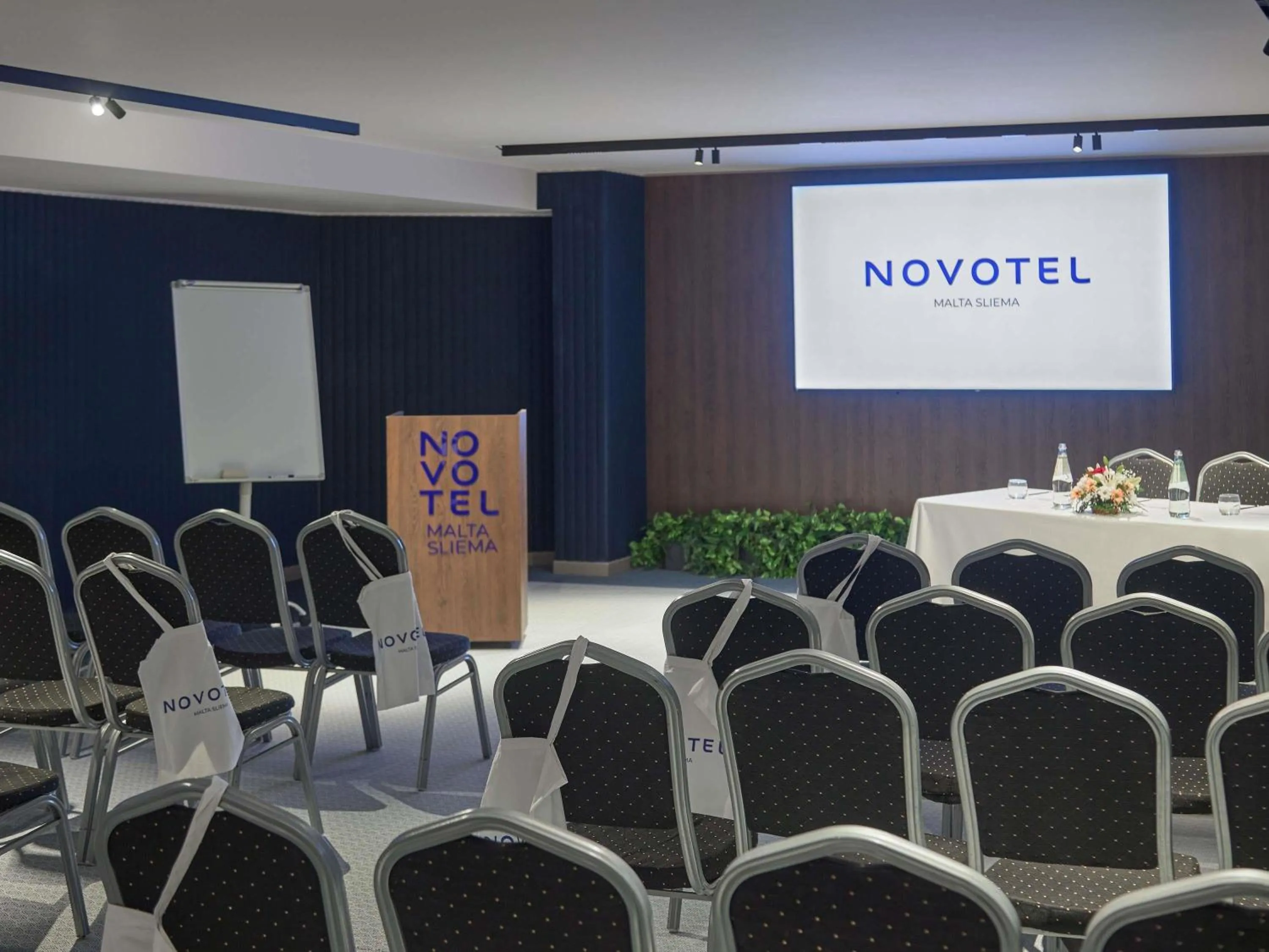 Meeting/conference room in Novotel Malta Sliema