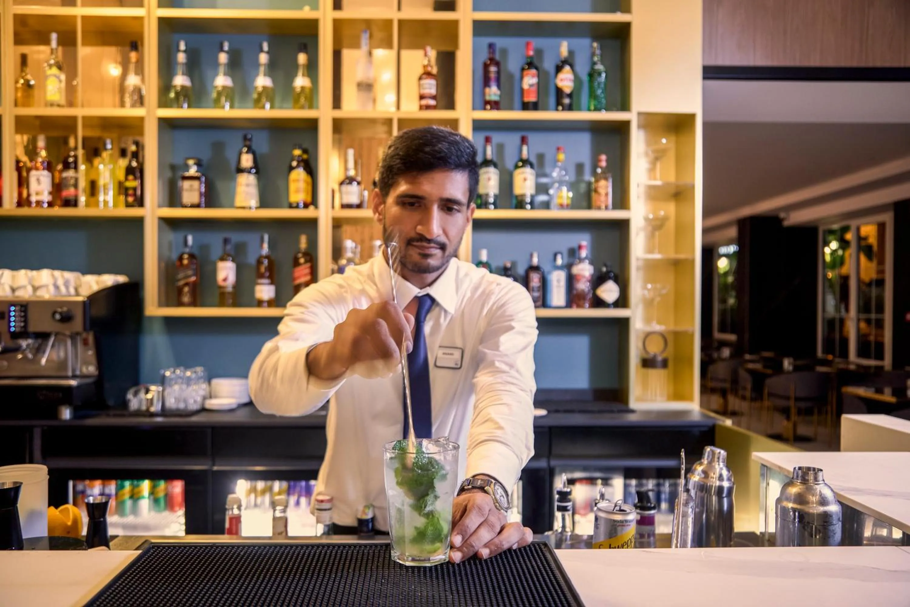 Lounge or bar in Novotel Malta Sliema