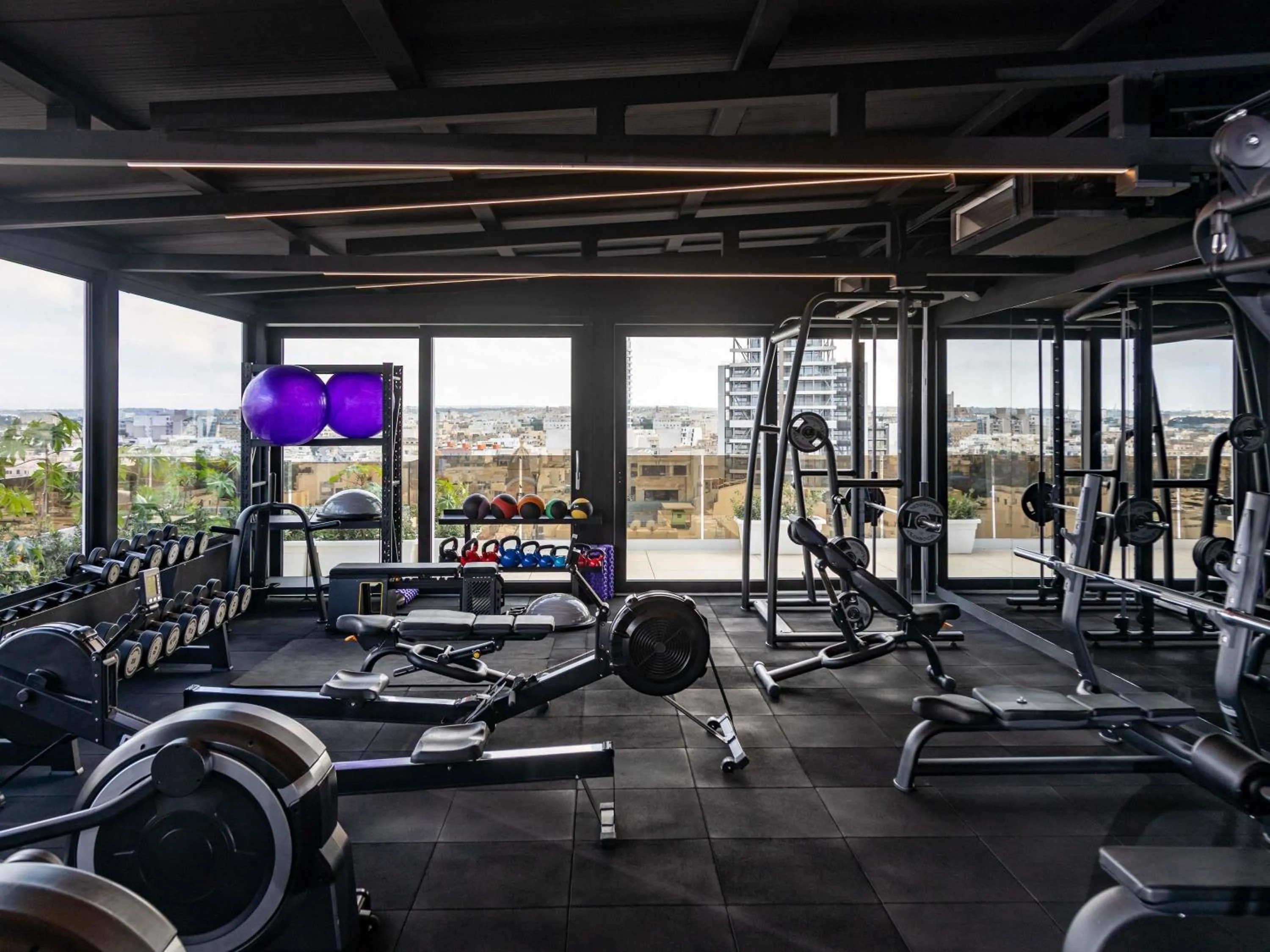 Fitness centre/facilities in Novotel Malta Sliema