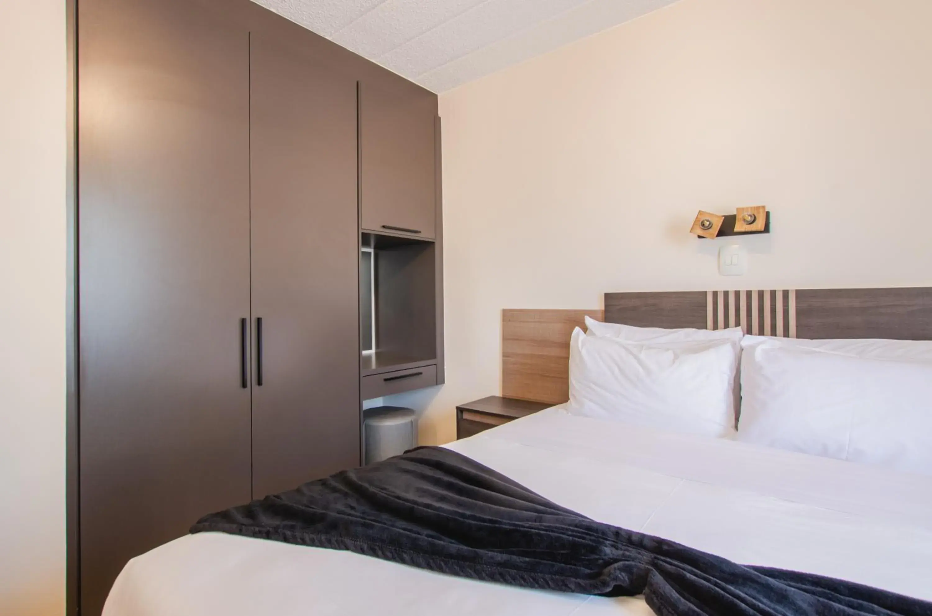 One-Bedroom Apartment in Melrose Corner Self-Catering Hotel Apartments One-Bedroom Apartment in Melrose Corner Self-Catering Hotel Apartments