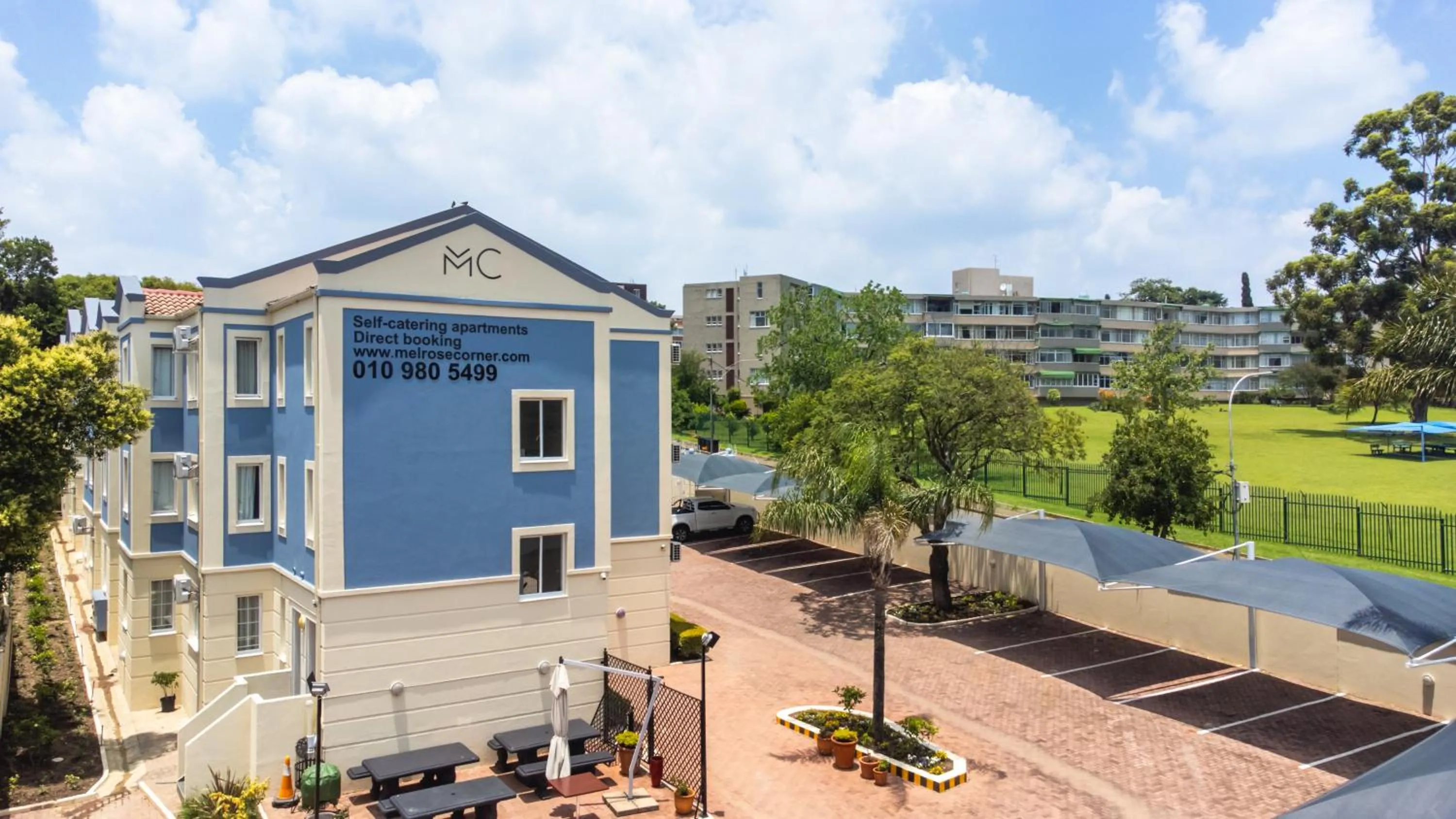 Property building in Melrose Corner Self-Catering Hotel Apartments