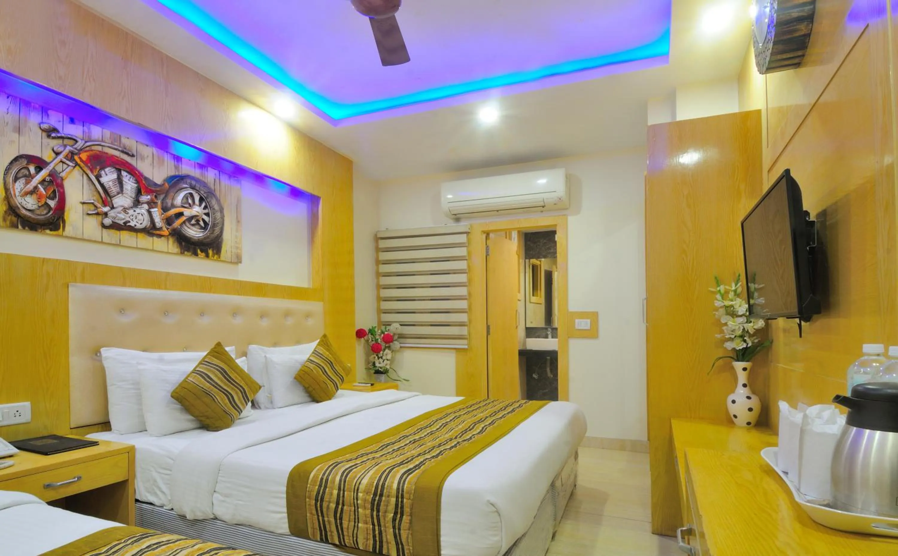 Bed in Hotel Prince Palace Deluxe - New Delhi