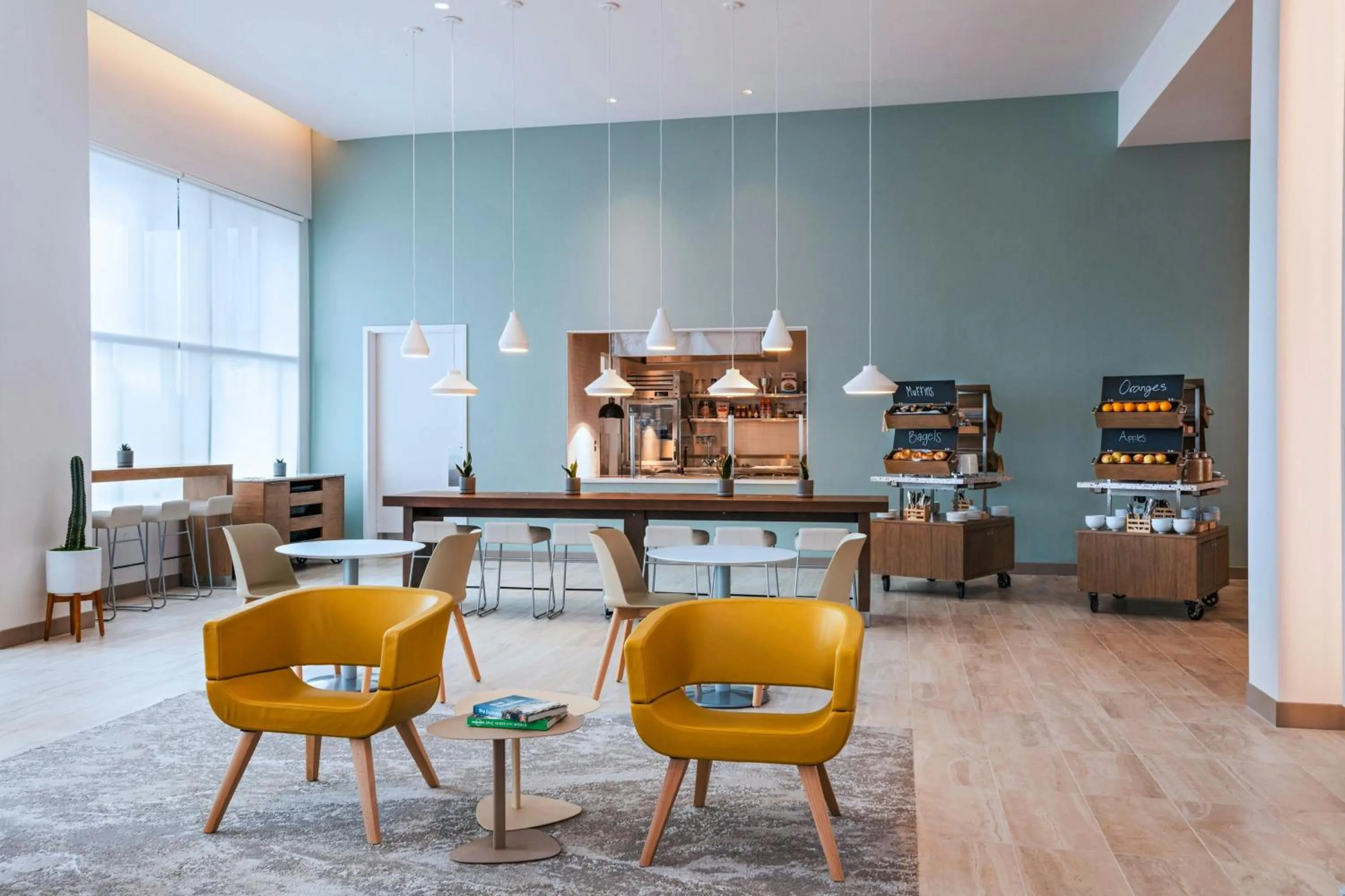 Breakfast in Element by Marriott Phoenix North Norterra