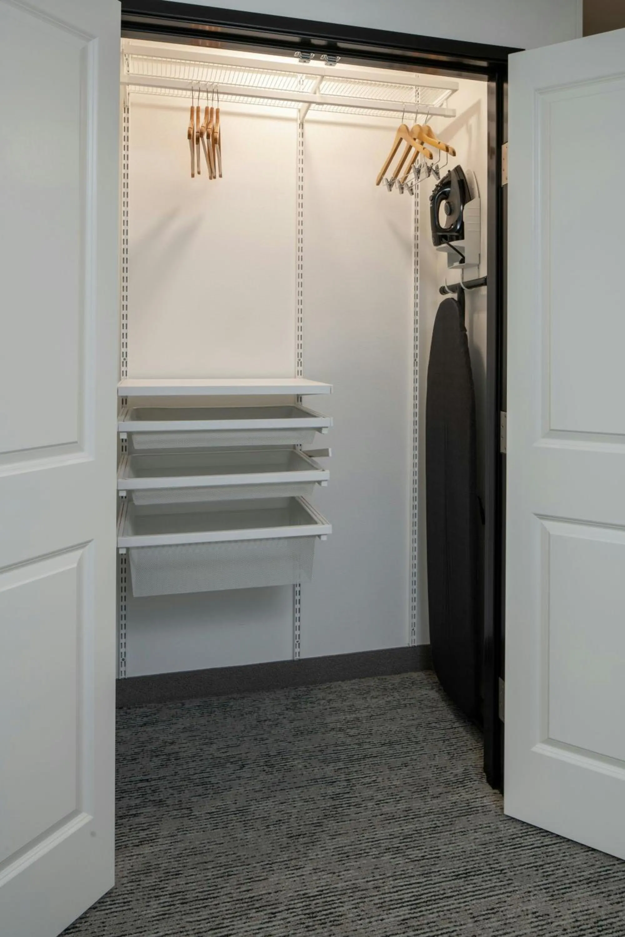 Photo of the whole room in TownePlace Suites Surprise Prasada