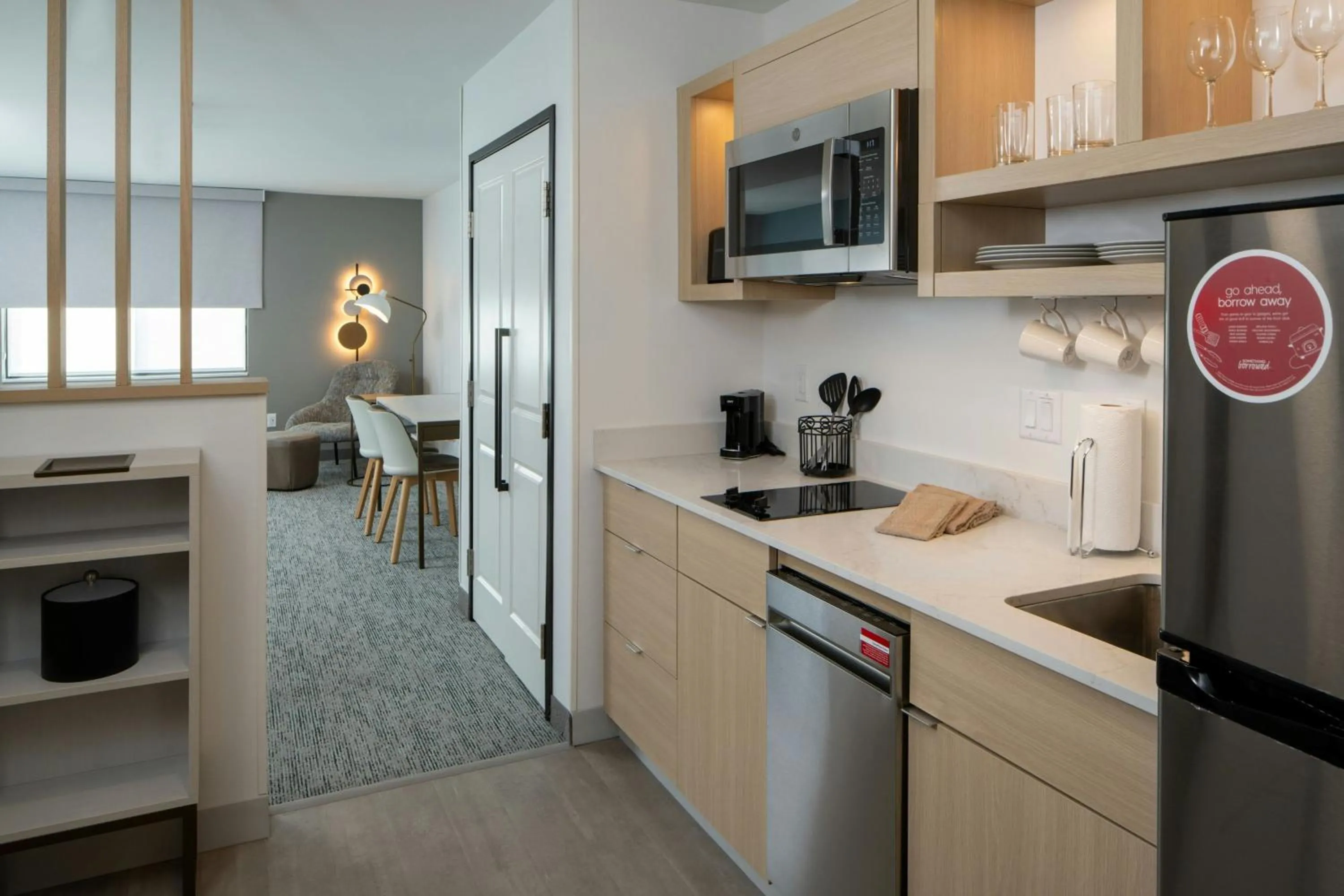 Kitchen or kitchenette in TownePlace Suites Surprise Prasada
