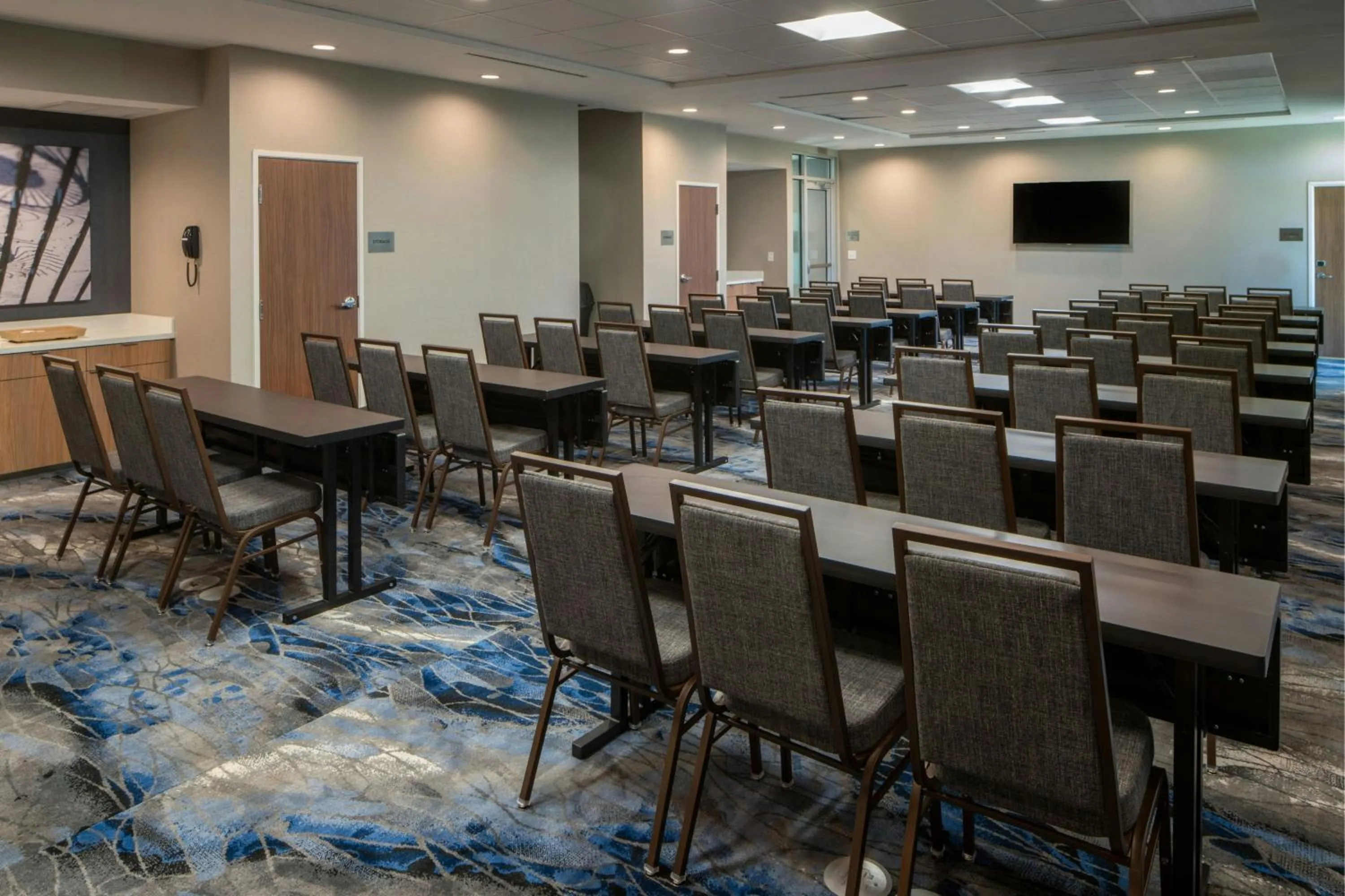 Meeting/conference room in Fairfield Inn & Suites by Marriott Foley