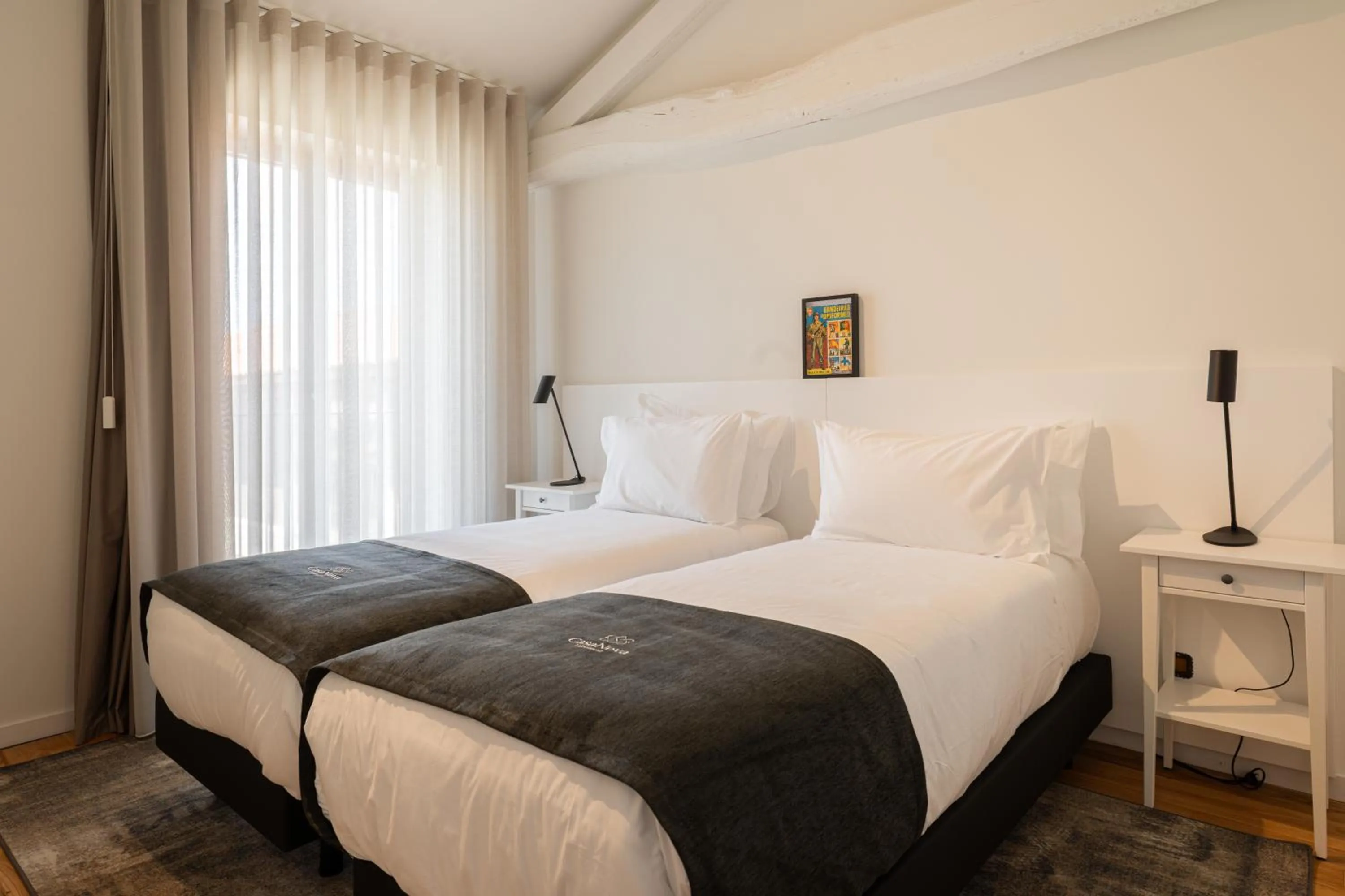 Bed in CasaNova Farmhouse