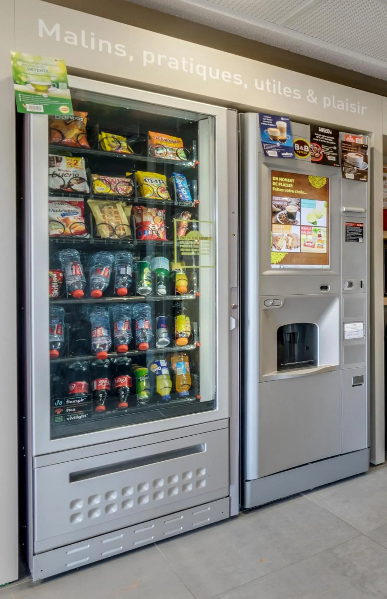 Food and drinks in B&B HOTEL Orly Chevilly Marché International