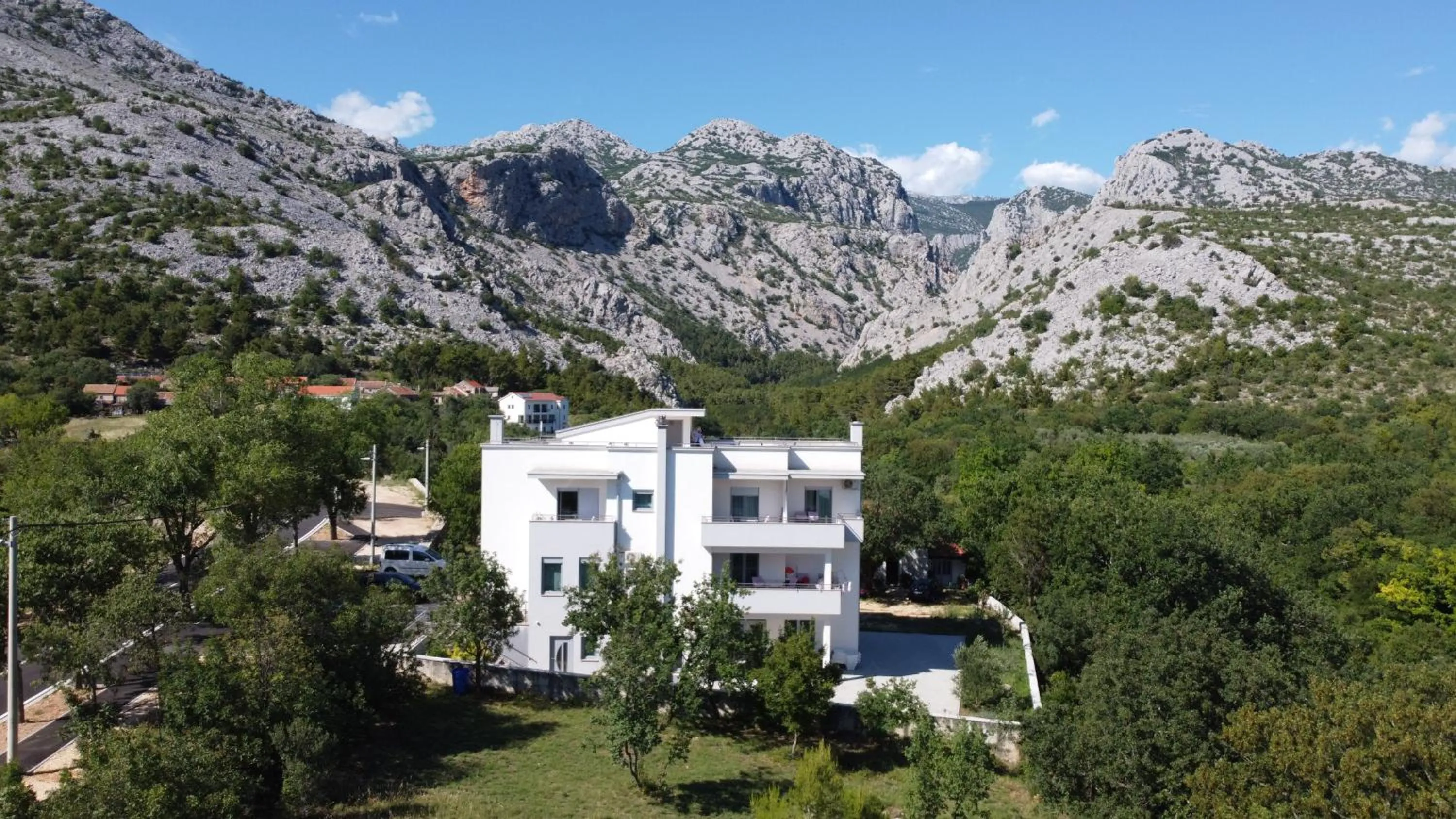 Apartment Anića Kuk