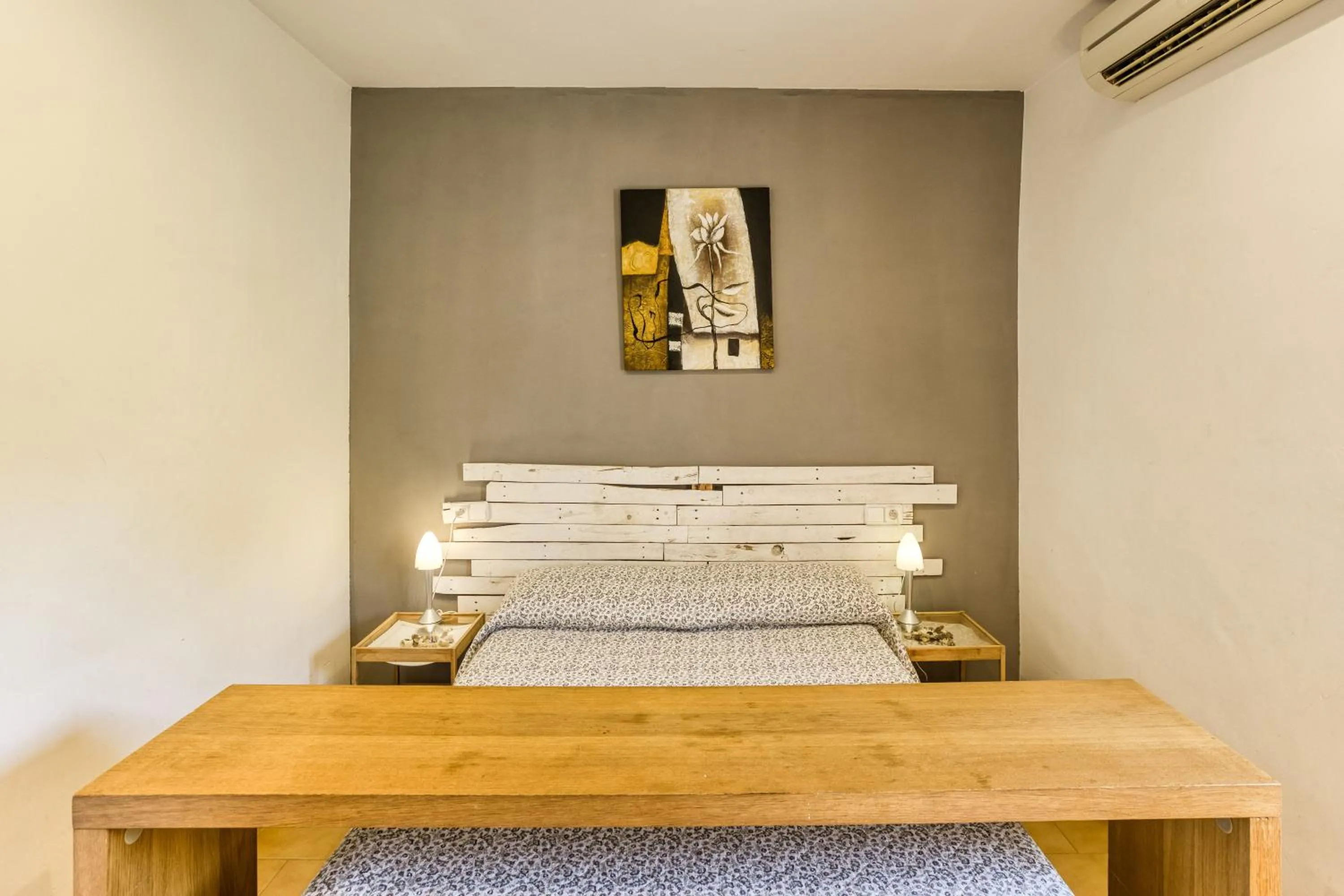 Property building, Bed in Casa Rural Can Miquel