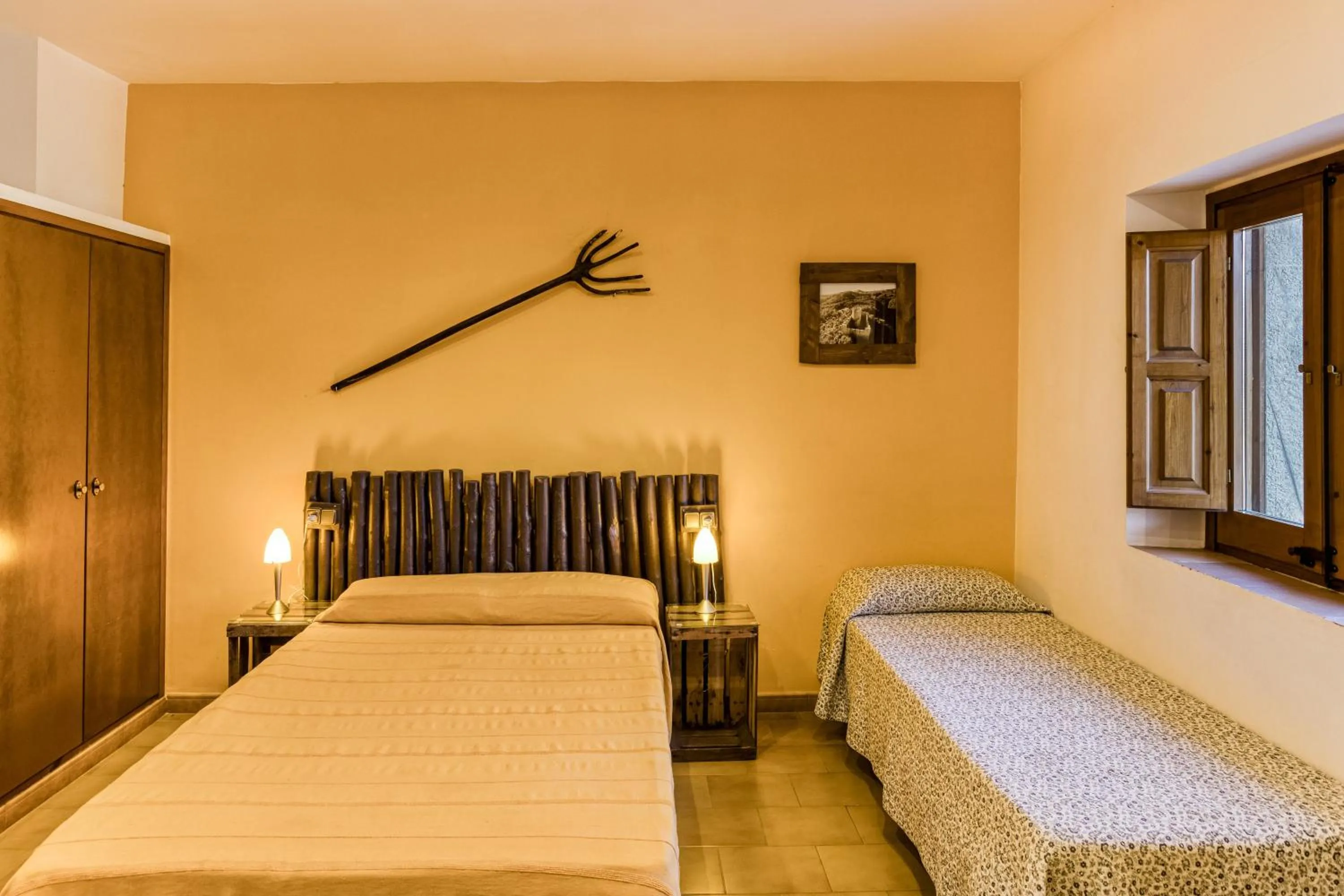 Property building, Bed in Casa Rural Can Miquel