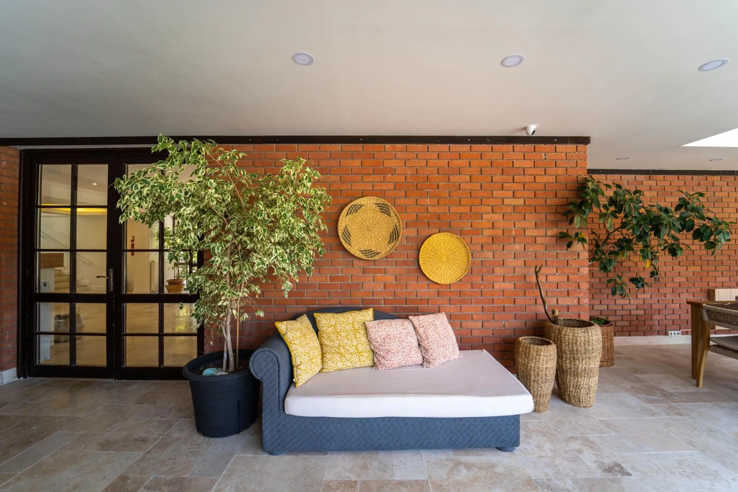 Seating area in Hotel Club-E