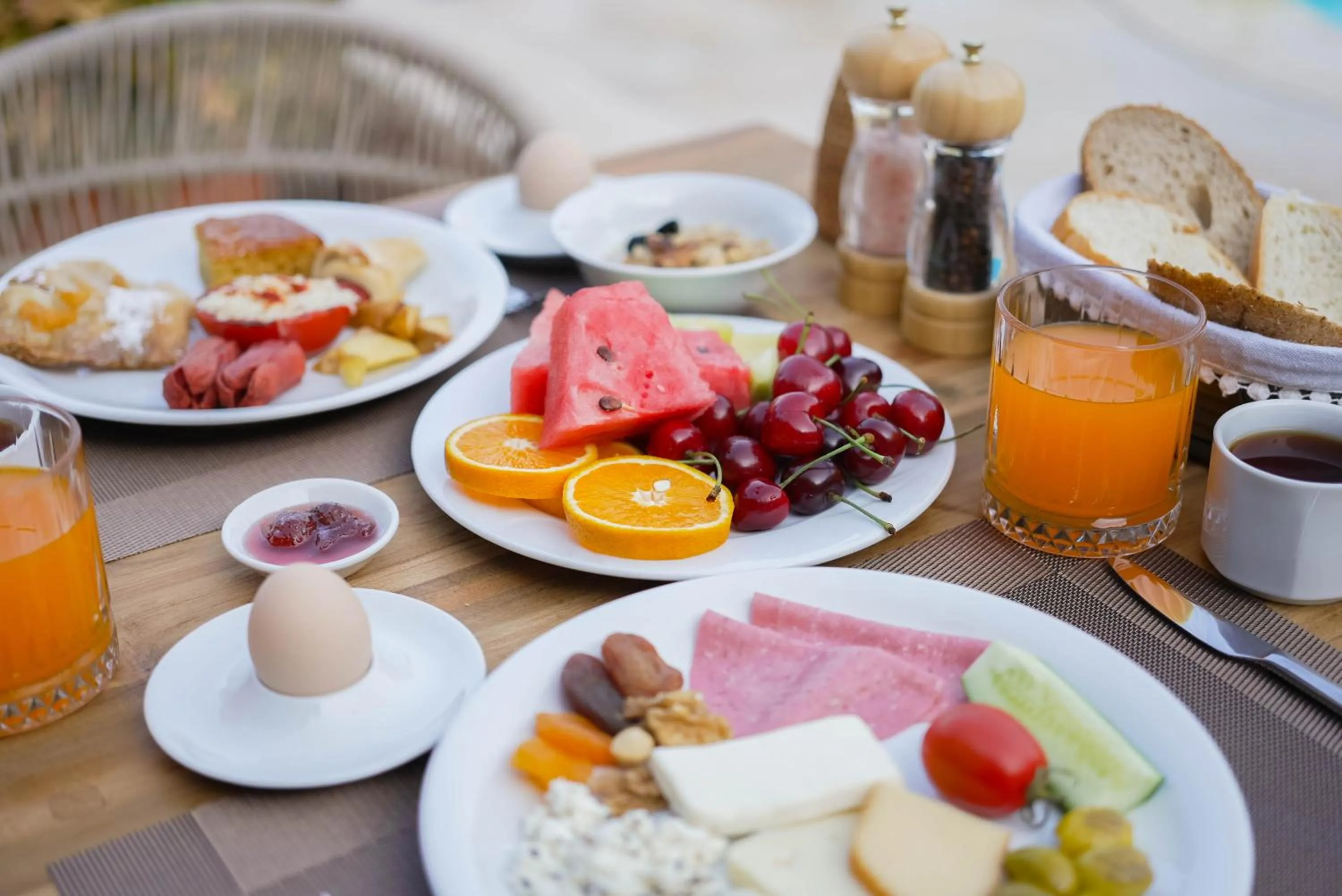 Breakfast in Hotel Club-E