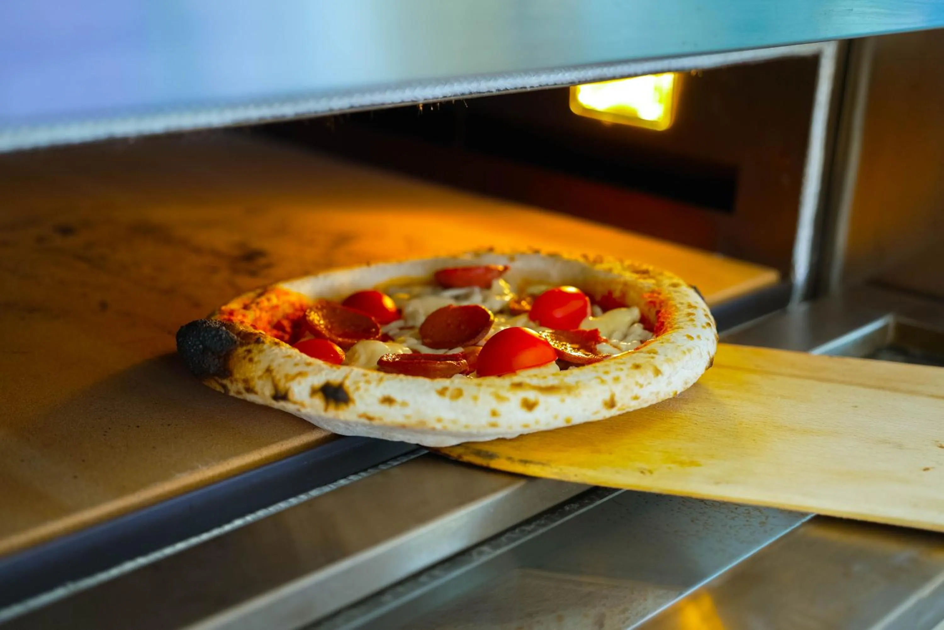 Restaurant/places to eat in Hotel Club-E