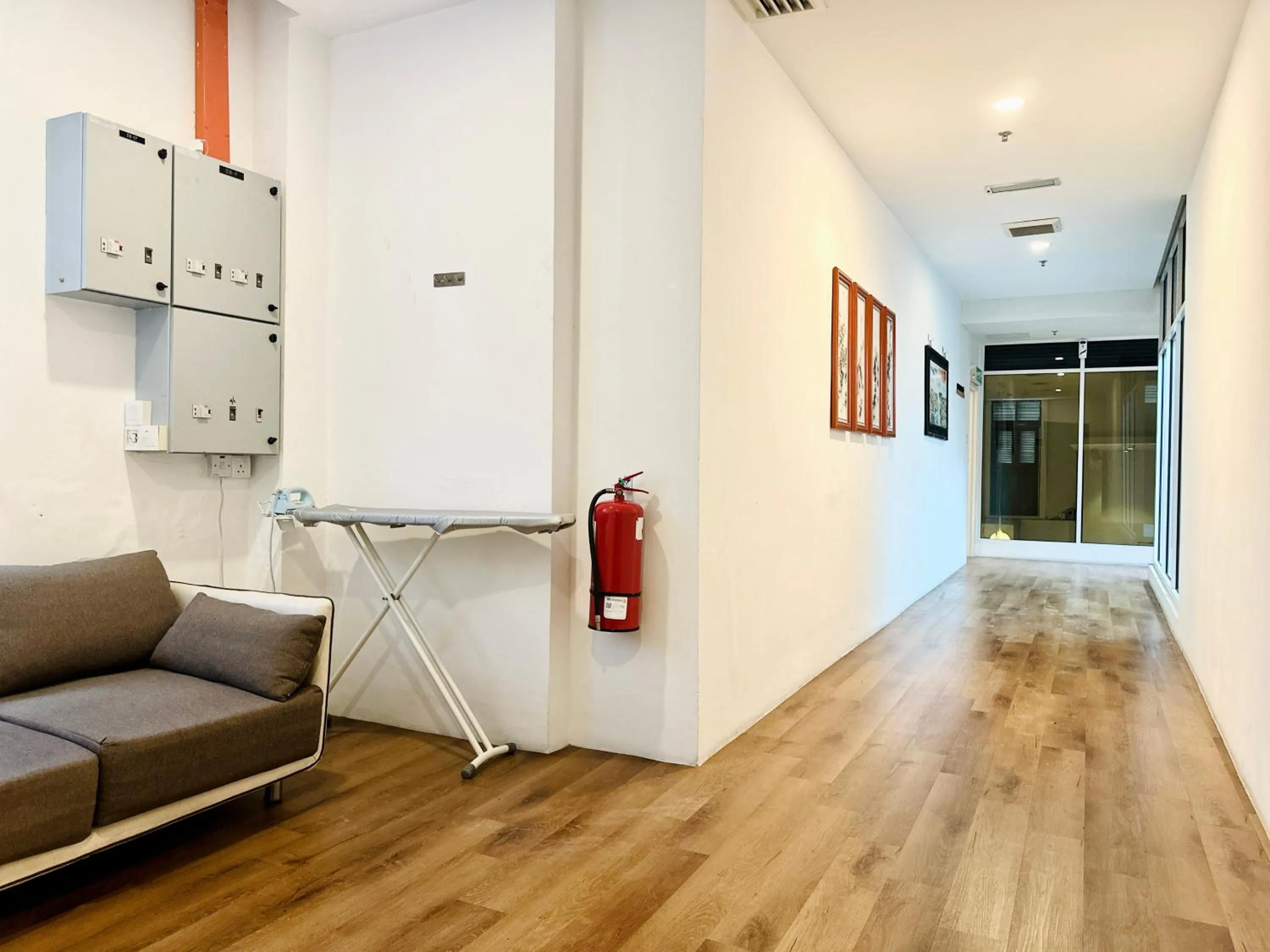 flat iron in C Y C Heritage Hotel