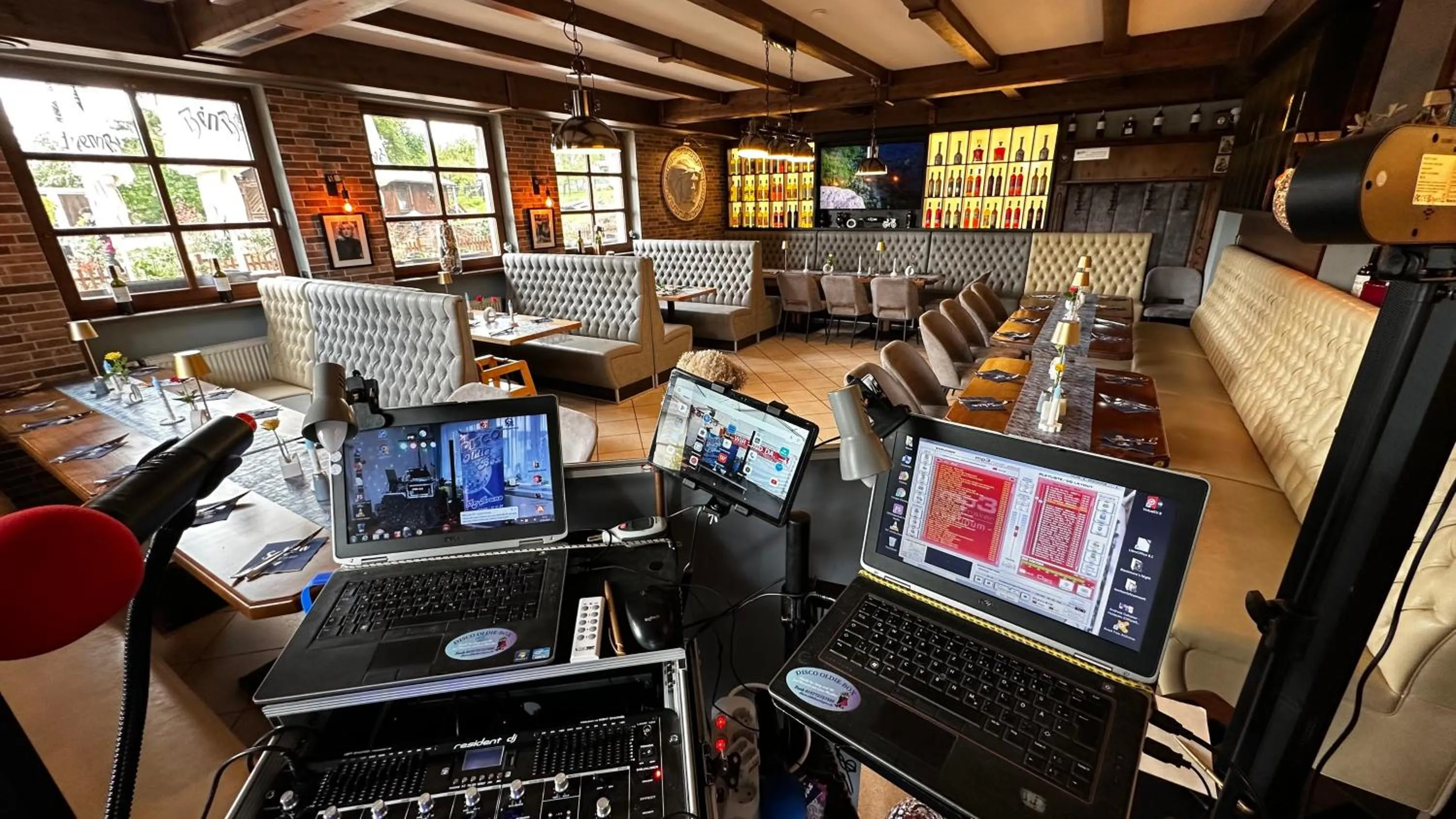 Restaurant/places to eat in Hotel Almenrausch