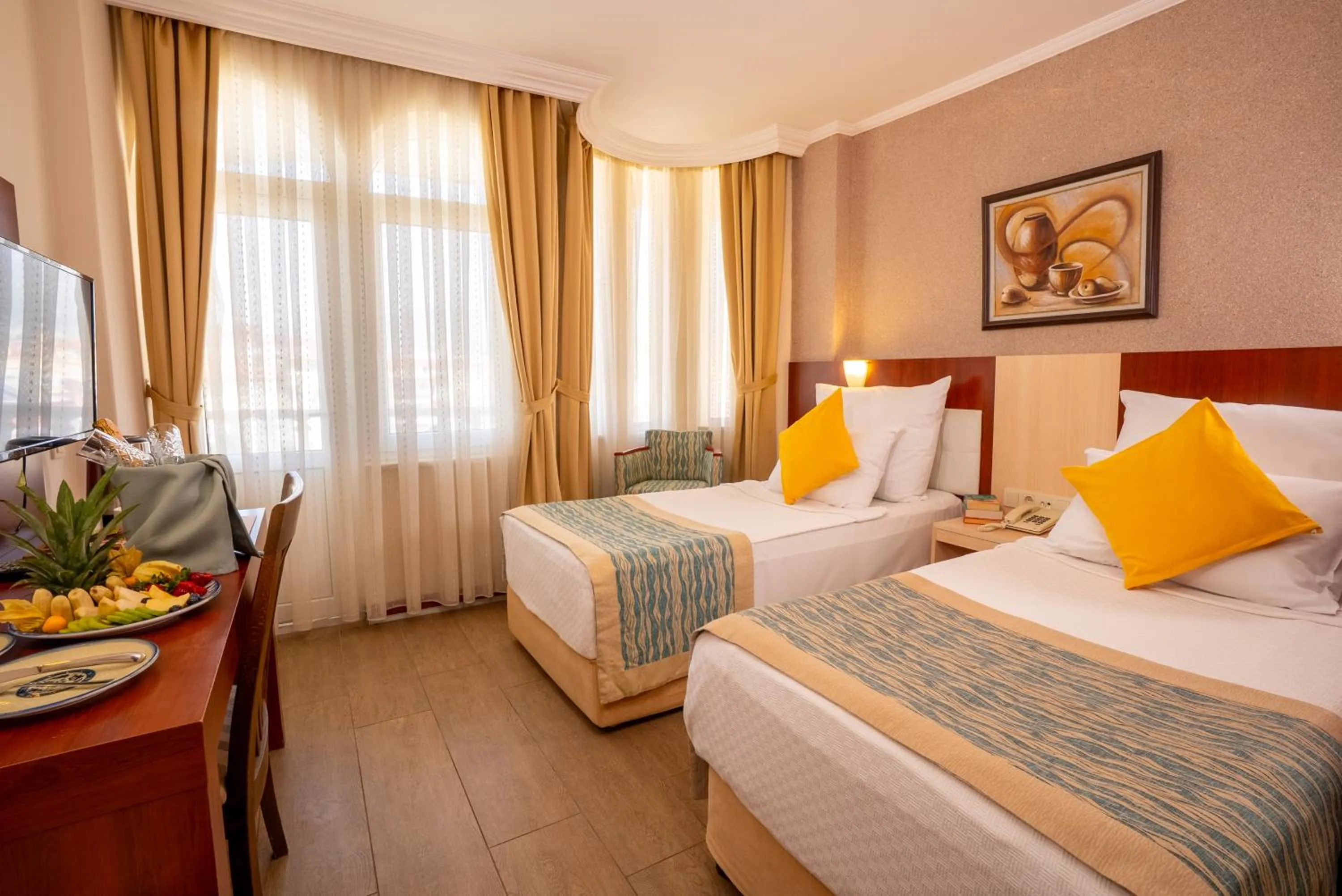 Photo of the whole room, Bed in Cıtrus Plaza Hotel