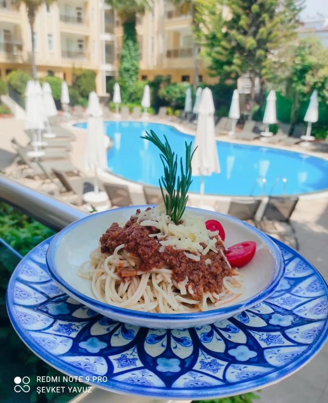 Restaurant/places to eat in Cıtrus Plaza Hotel