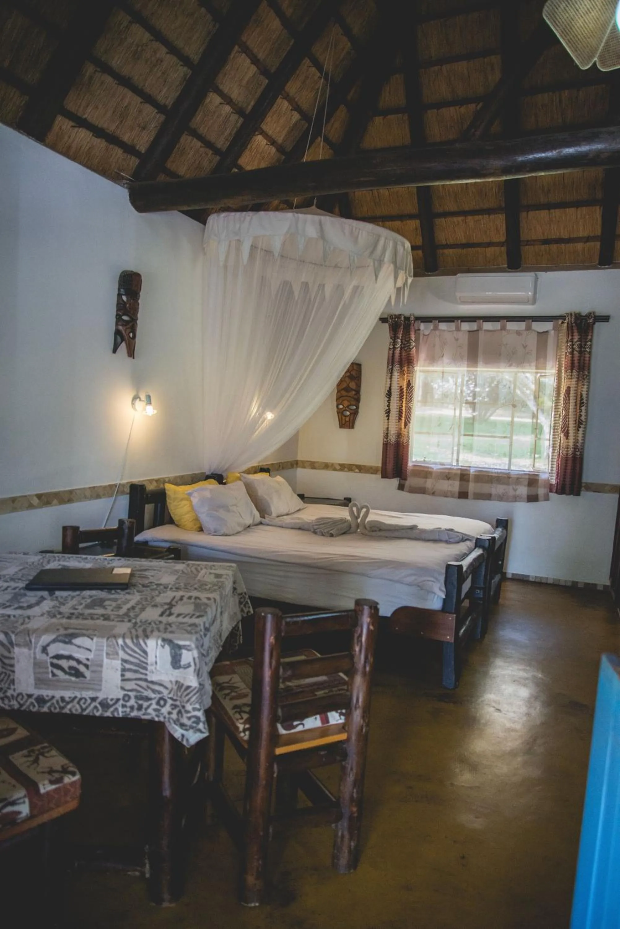 Photo of the whole room in Thokozani Lodge