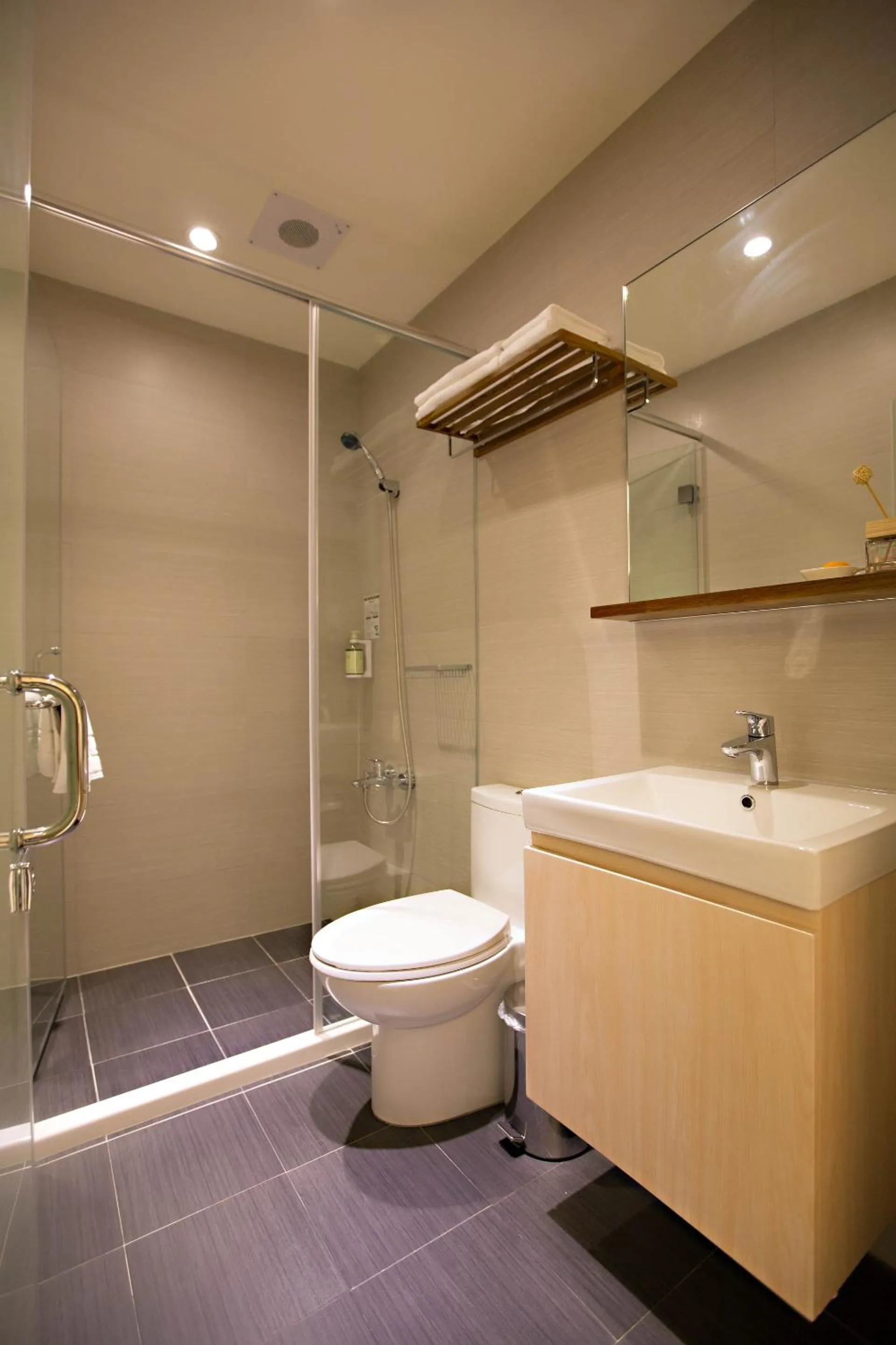 Bathroom in Traveller-Inn Zhongzheng Library