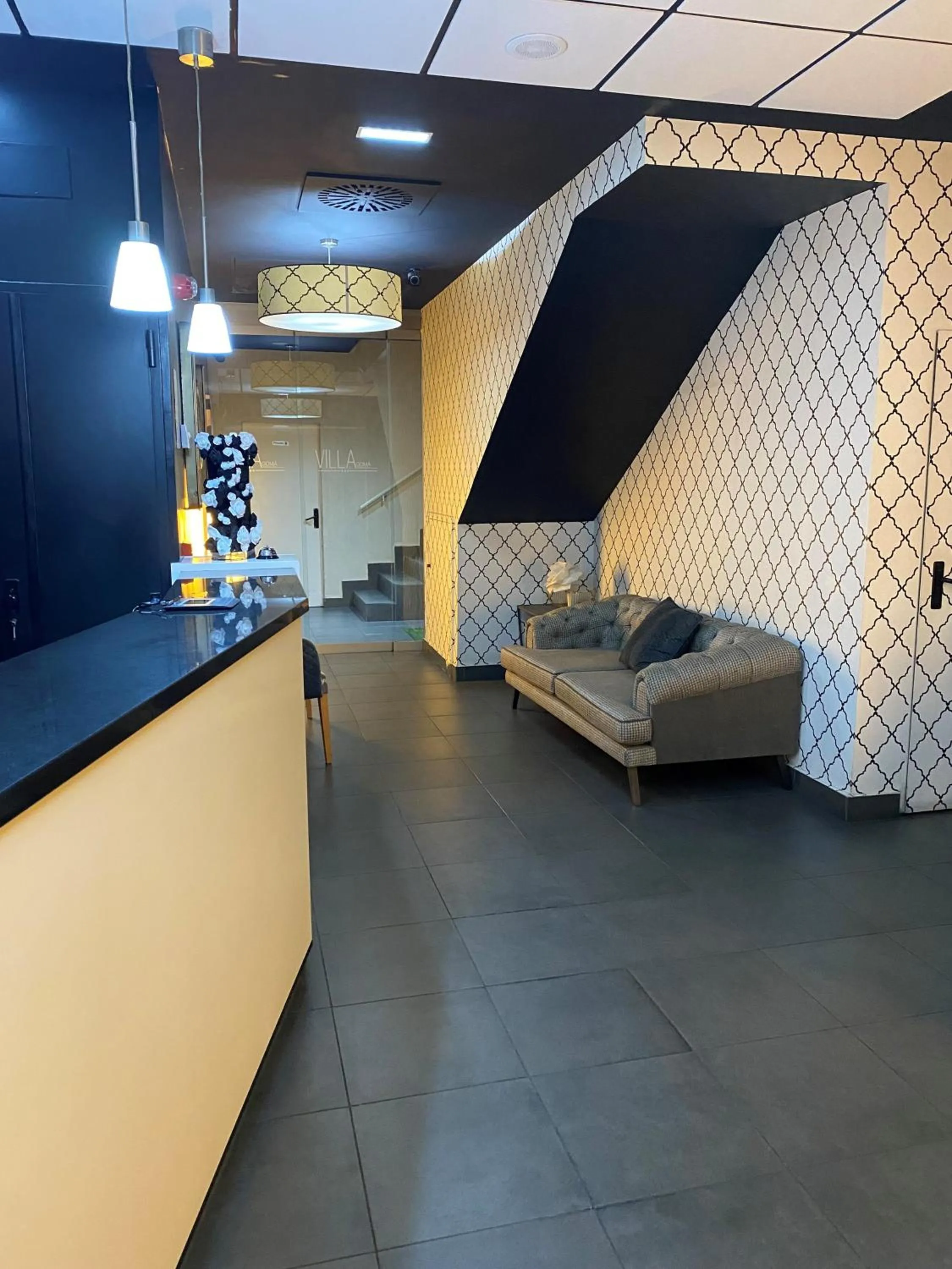 Lobby or reception, Bed in U Hotel Villa-Gomá