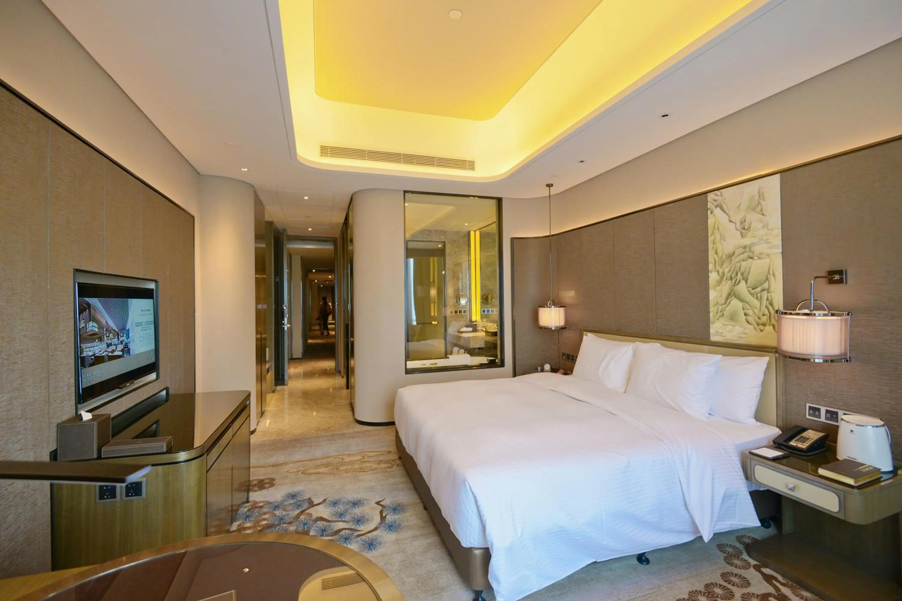 Queen Room with Mountain View in Wanda Realm Hotel Tai'an