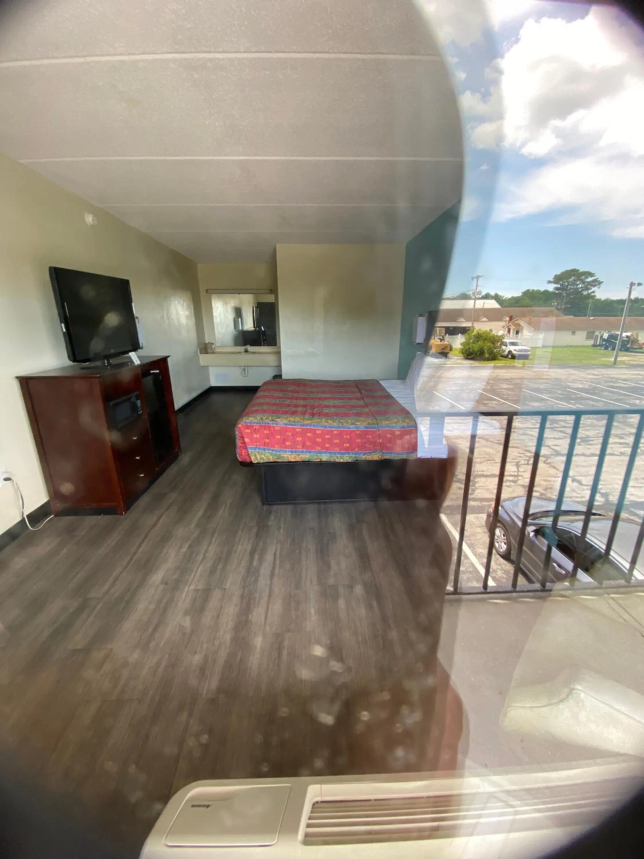 Bed in Havelock inn & suites