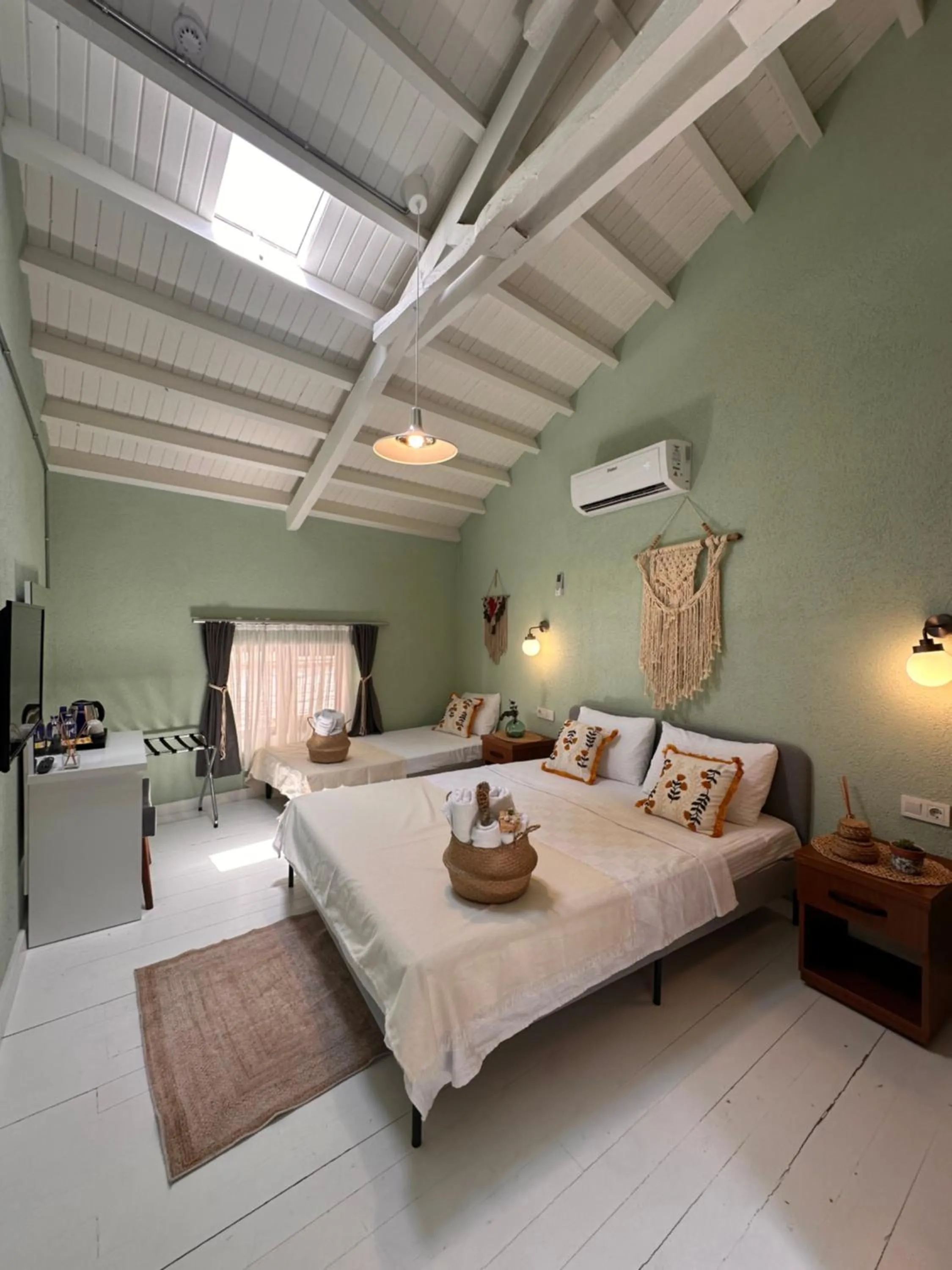 Bed in Hanole Macaron Guest House