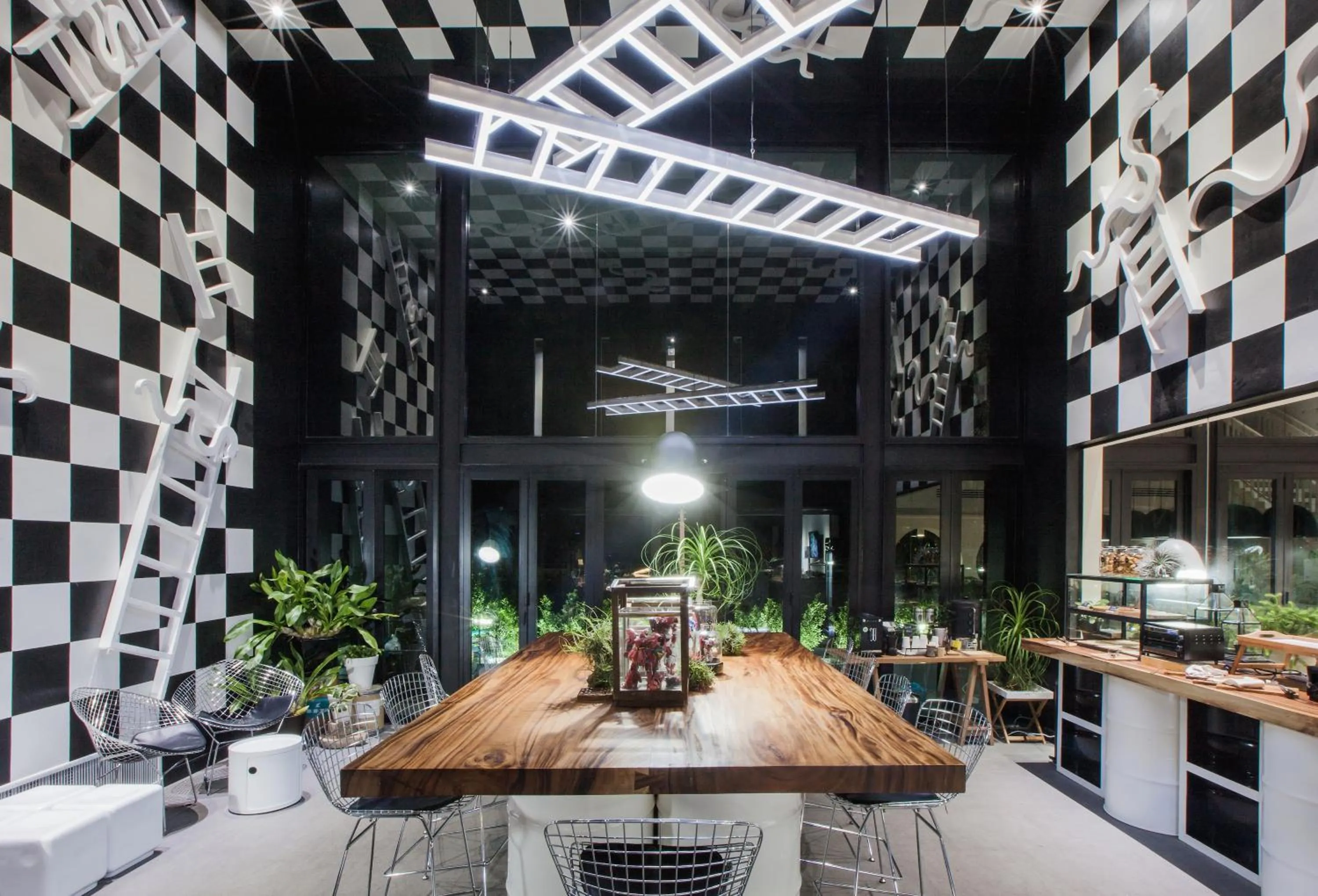 Food and drinks in Blu Monkey Hub and Hotel Phuket Town- Free All Day Coworking space